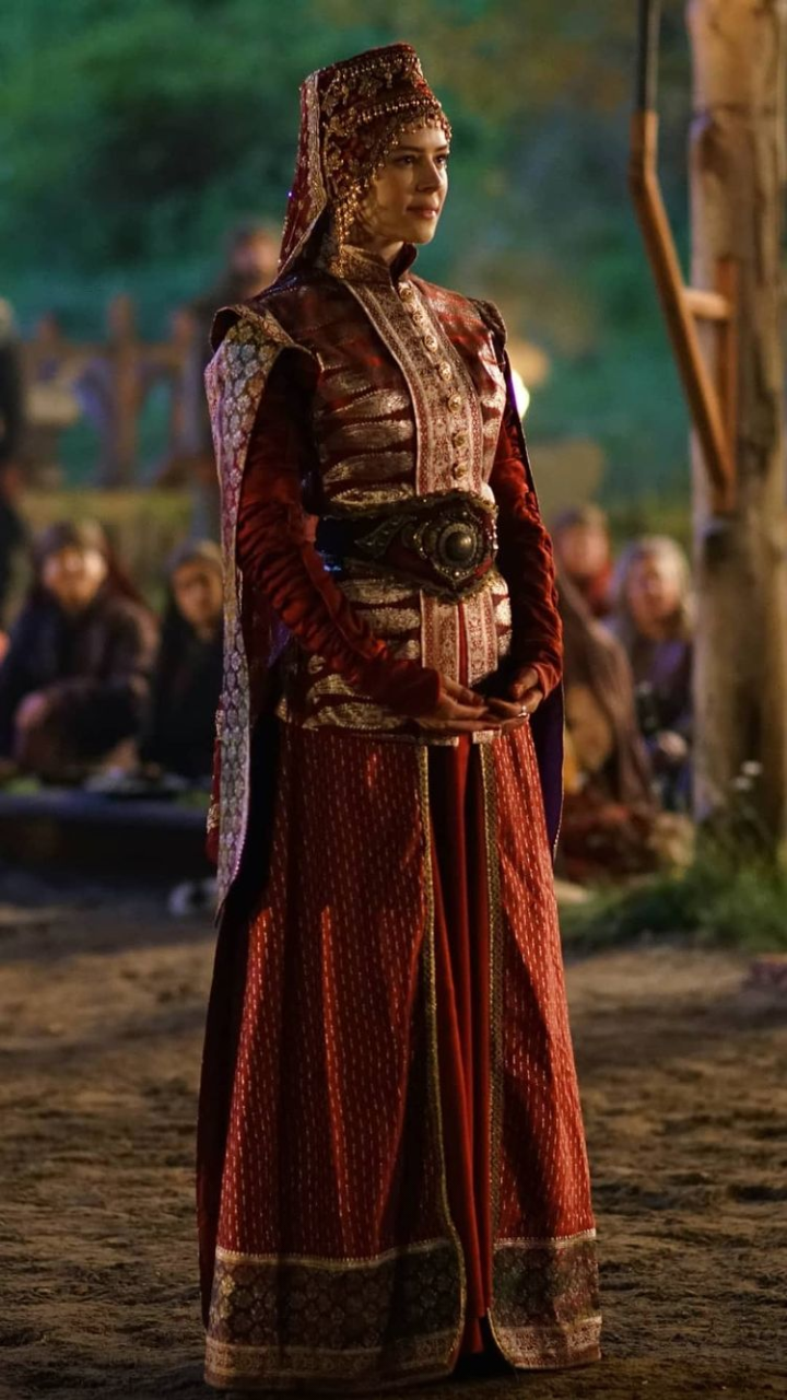 malhun hatun wedding. Medieval fashion