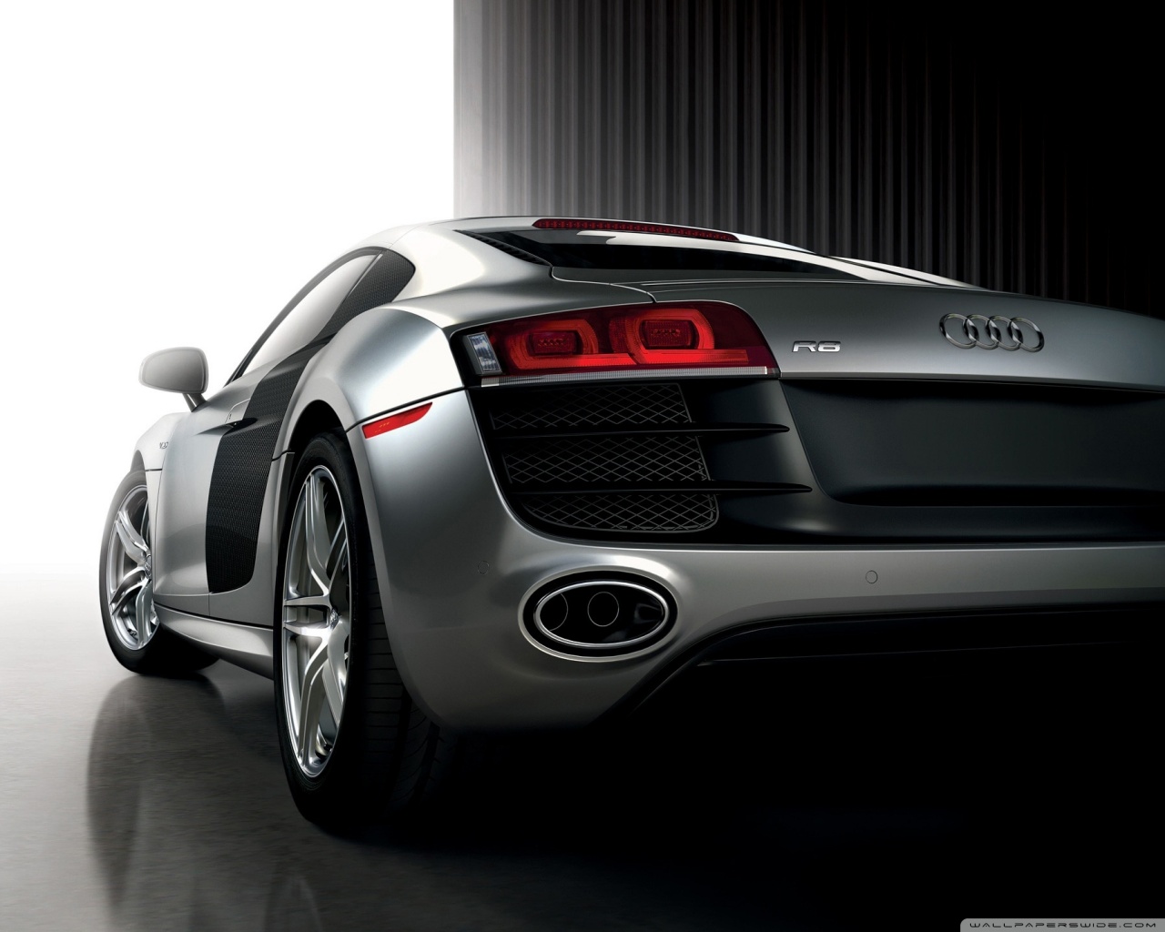 Audi R8 Ultra HD Desktop Background