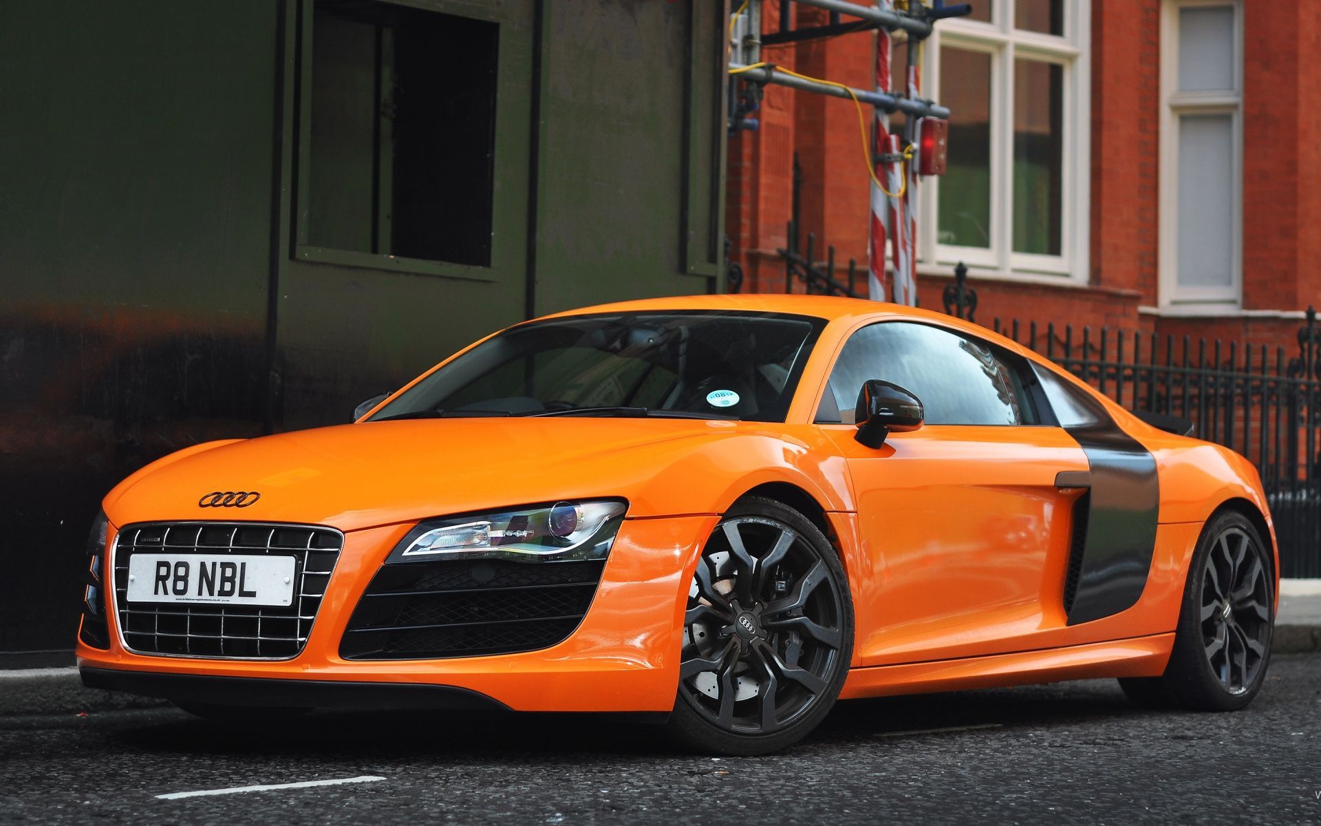 Audi R8 Desktop Wallpaper 40 - [1920x1200]