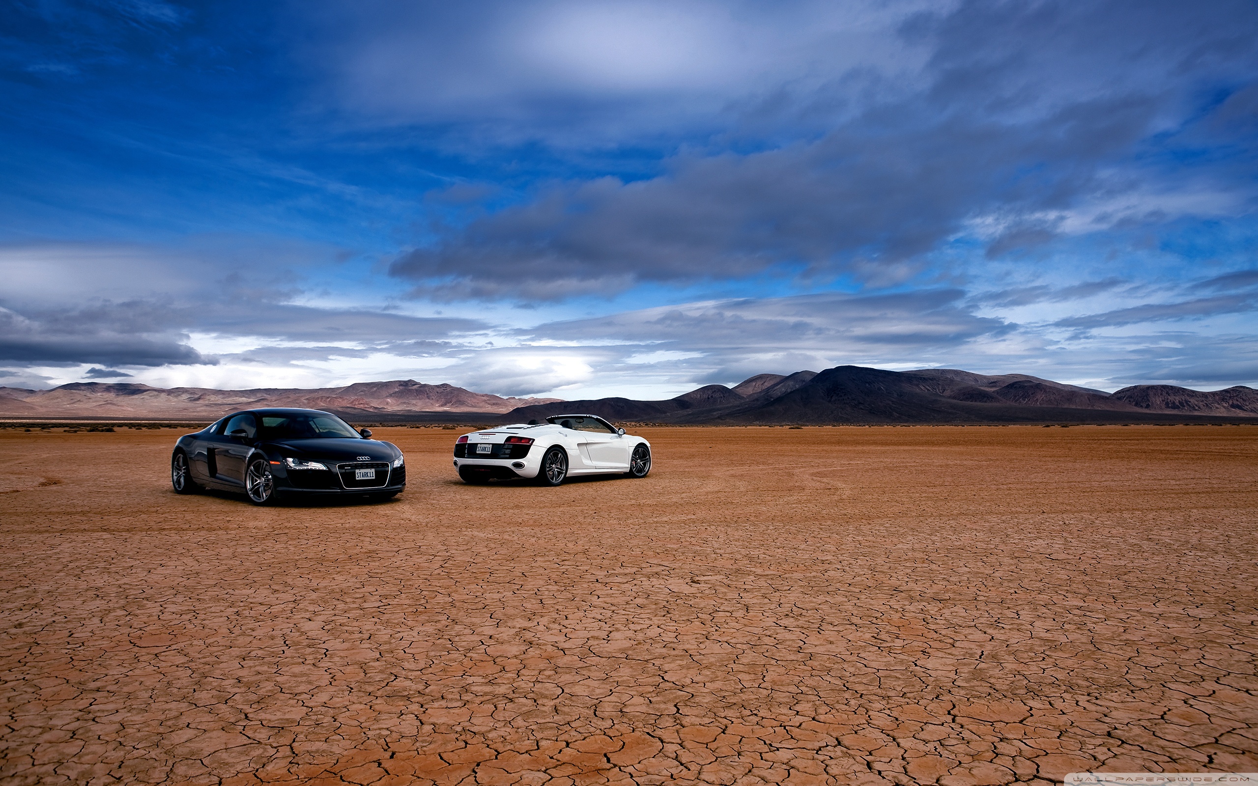 Audi R8 In The Desert Ultra HD Desktop