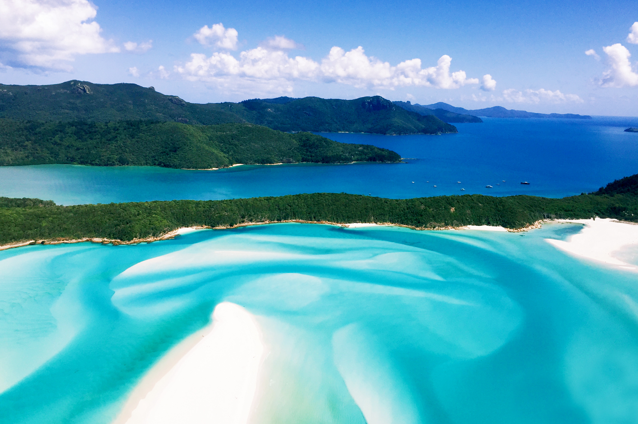 The Whitsundays over Fiji, Bora Bora