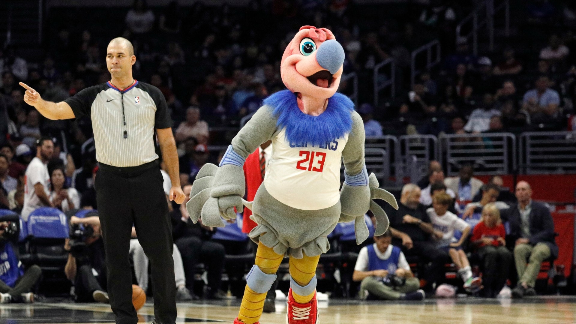 Best Mascot Moments This Season