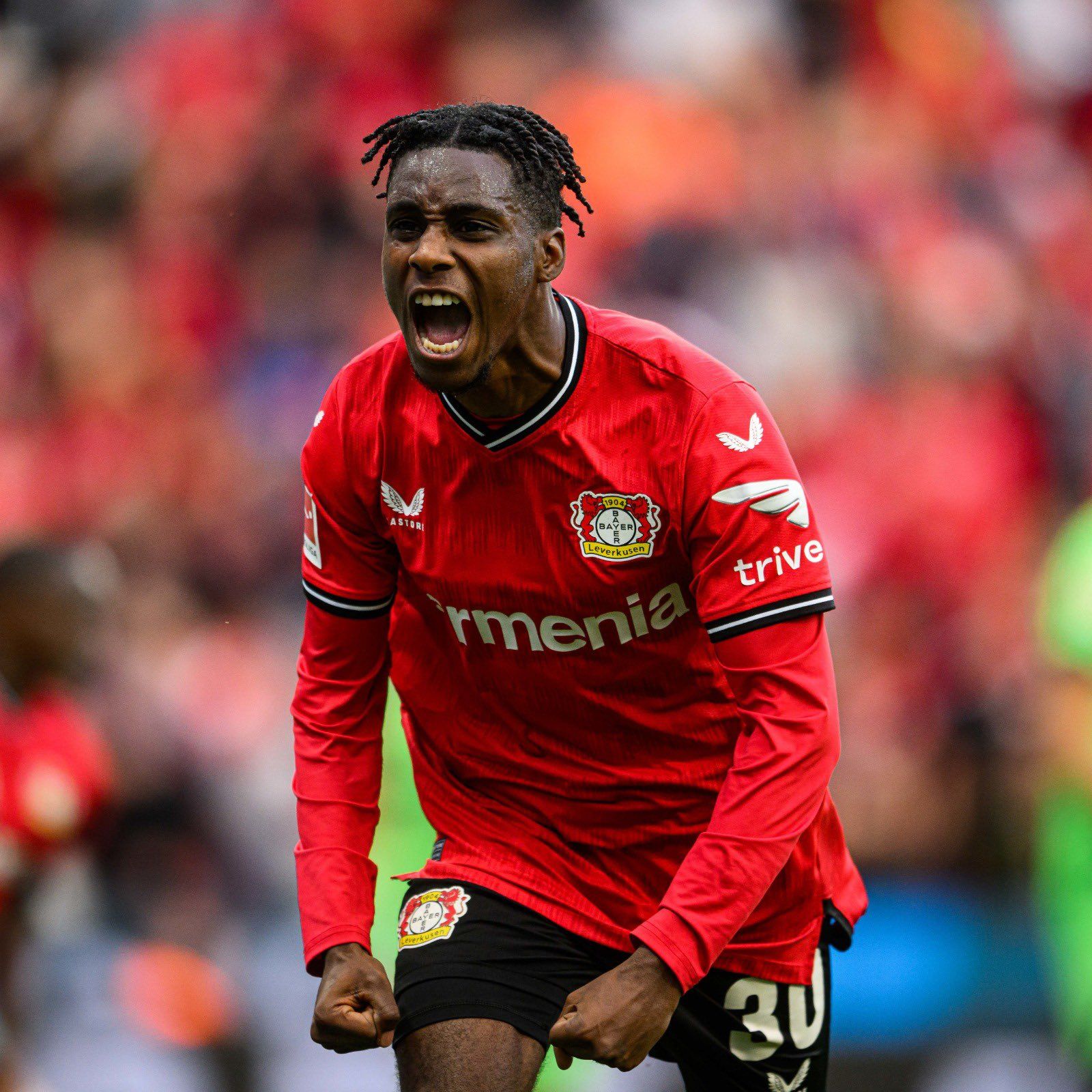 Manchester United assign scouts to