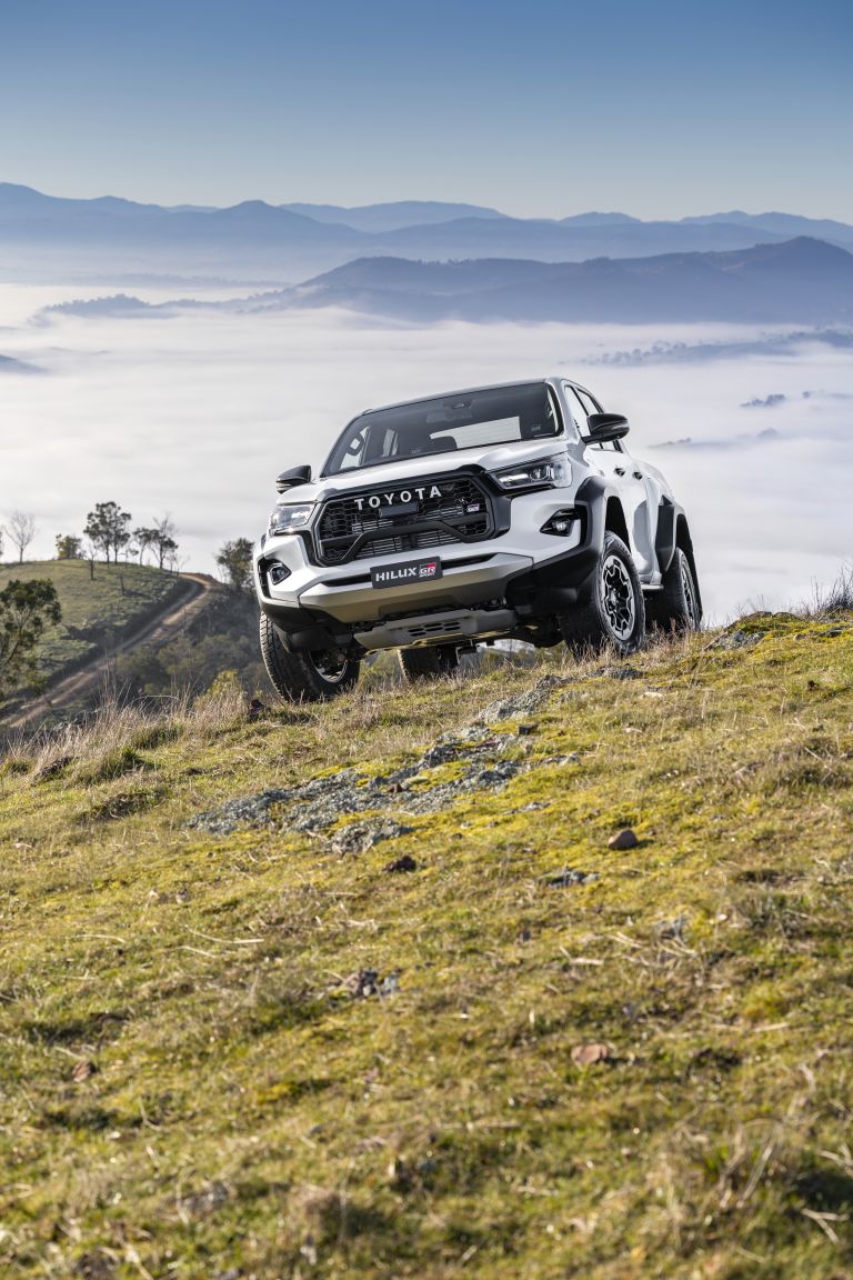2023 Toyota HiLux GR Sport version quality free high resolution car image, picture and photo