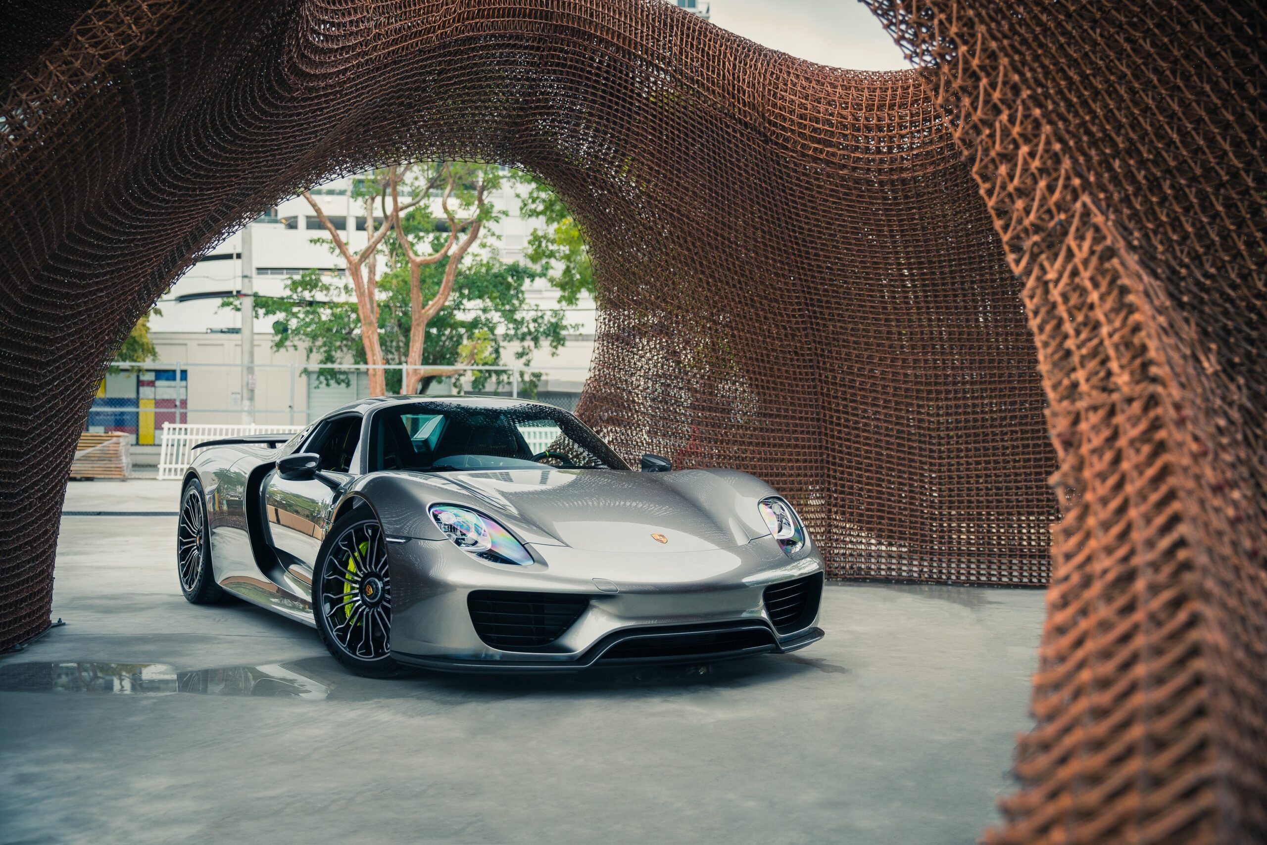 Porsche 918 Spyder Wallpaper