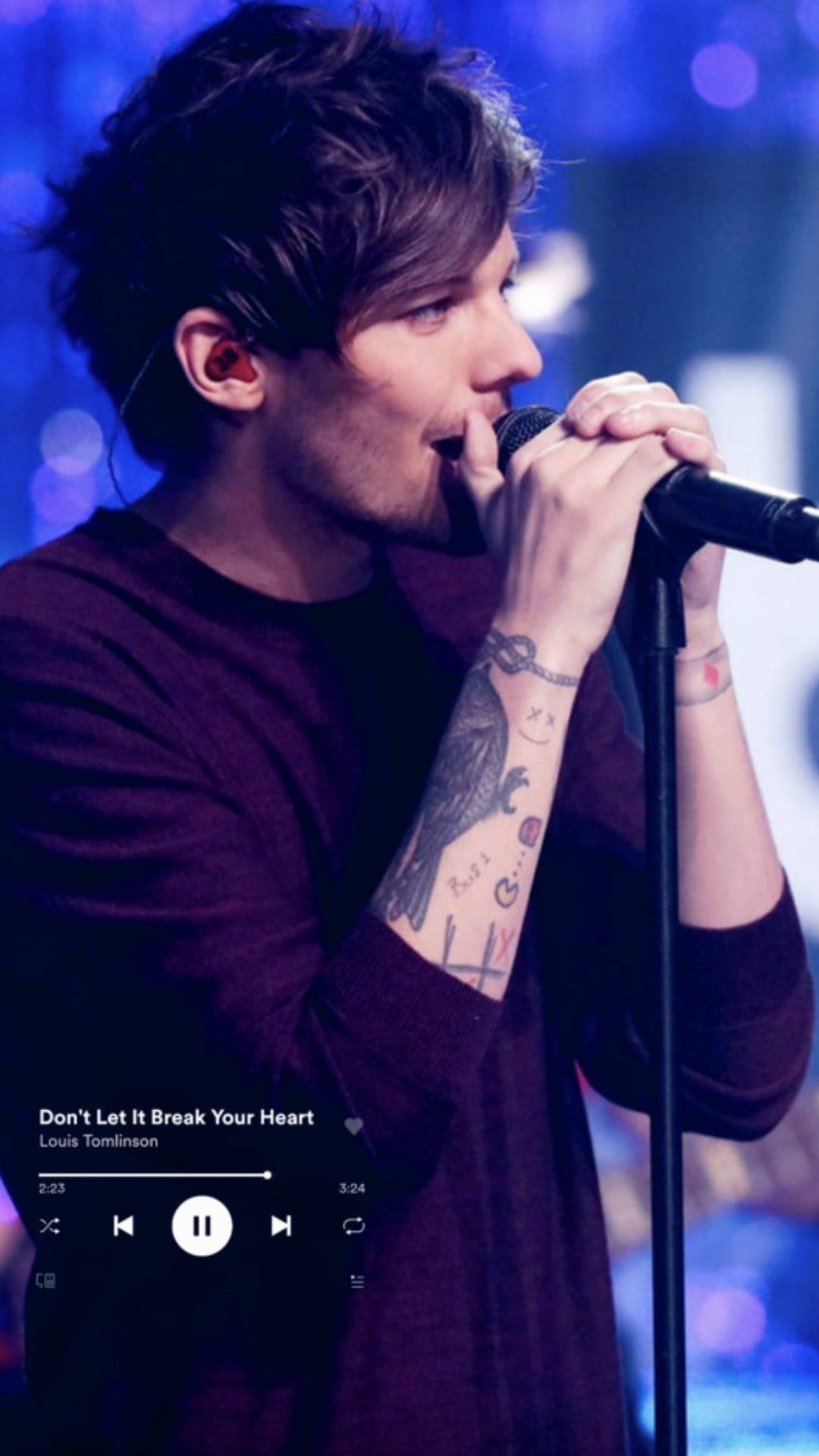 Download Louis Tomlinson Media Player