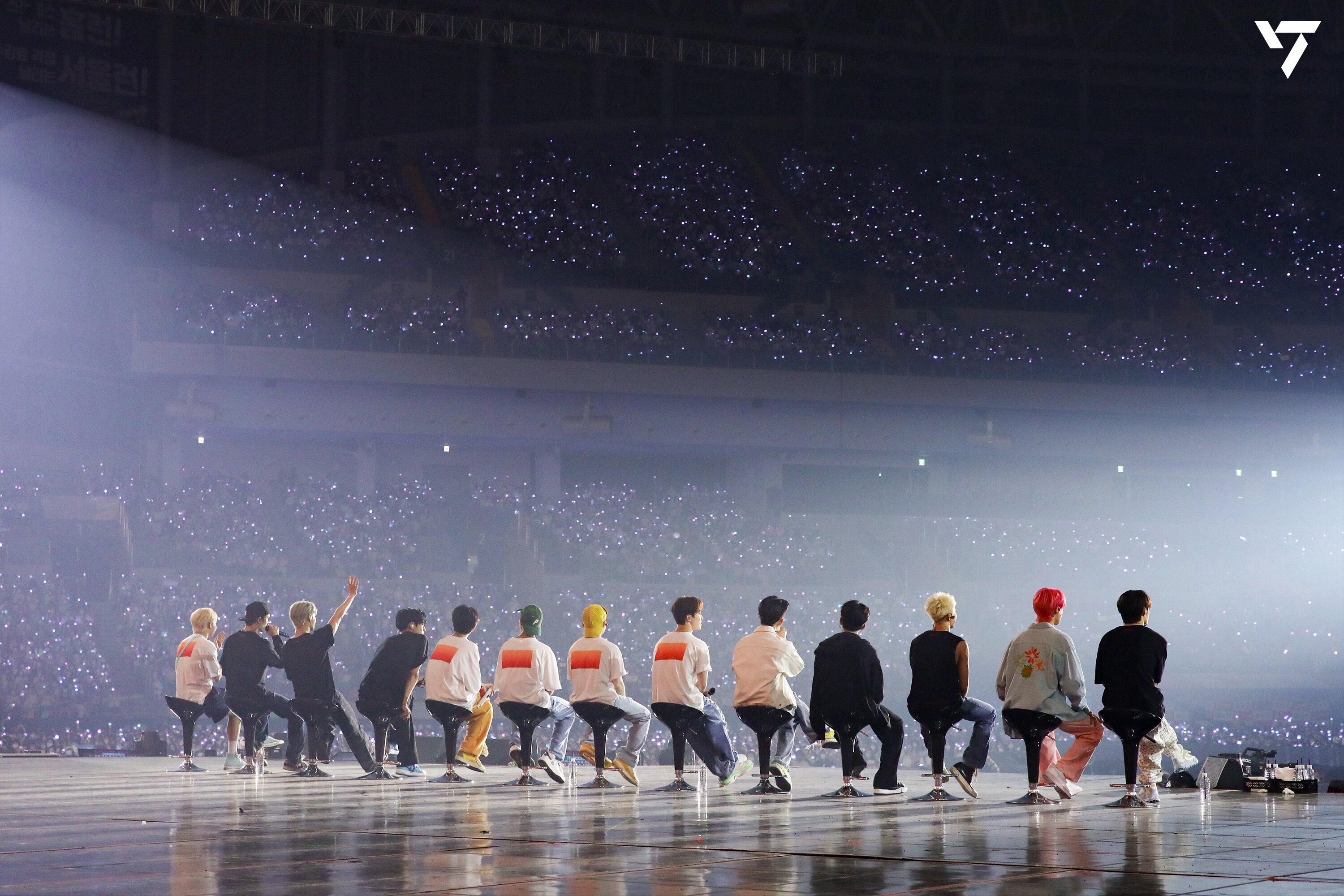 SEVENTEEN 2022 WORLD TOUR