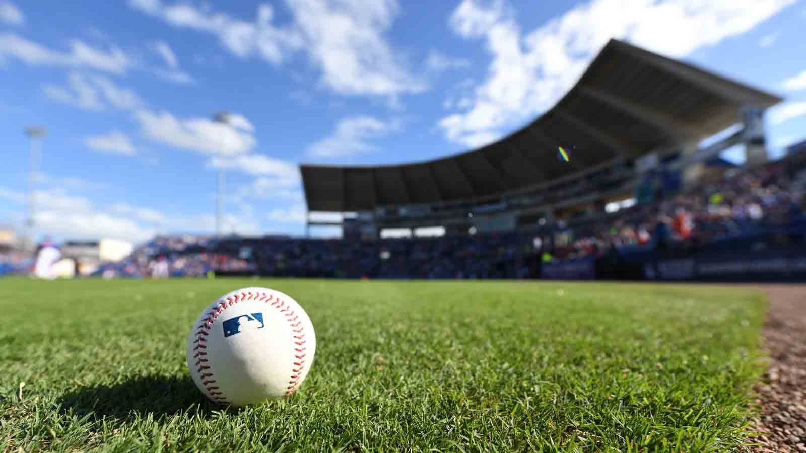 Key dates for 2024 MLB season: Pitchers