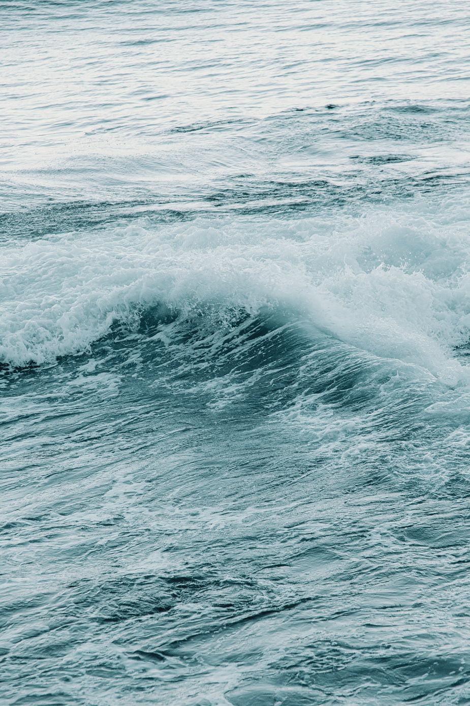 White Waves Crashing Picture