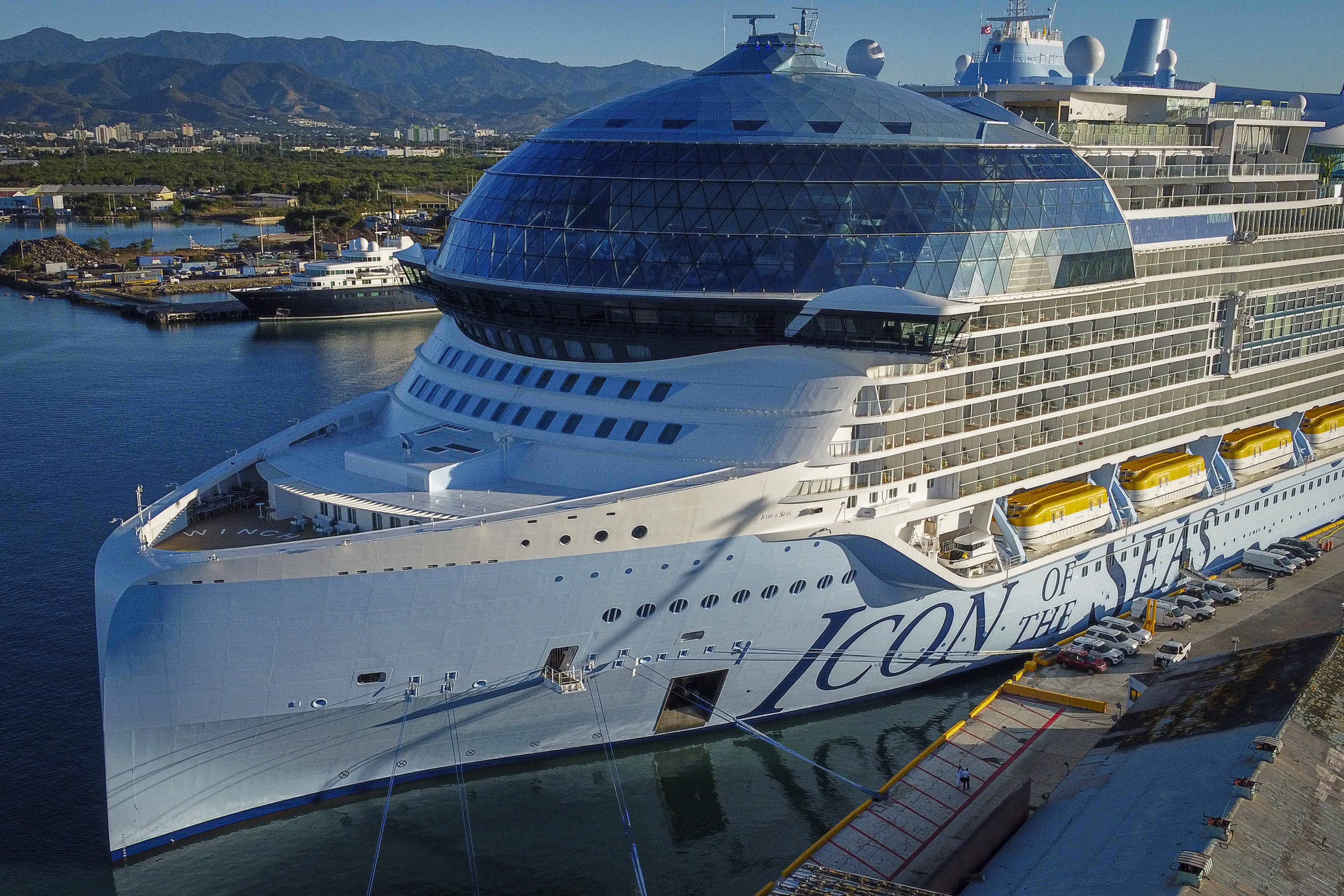 the Seas is the world's largest cruise ship