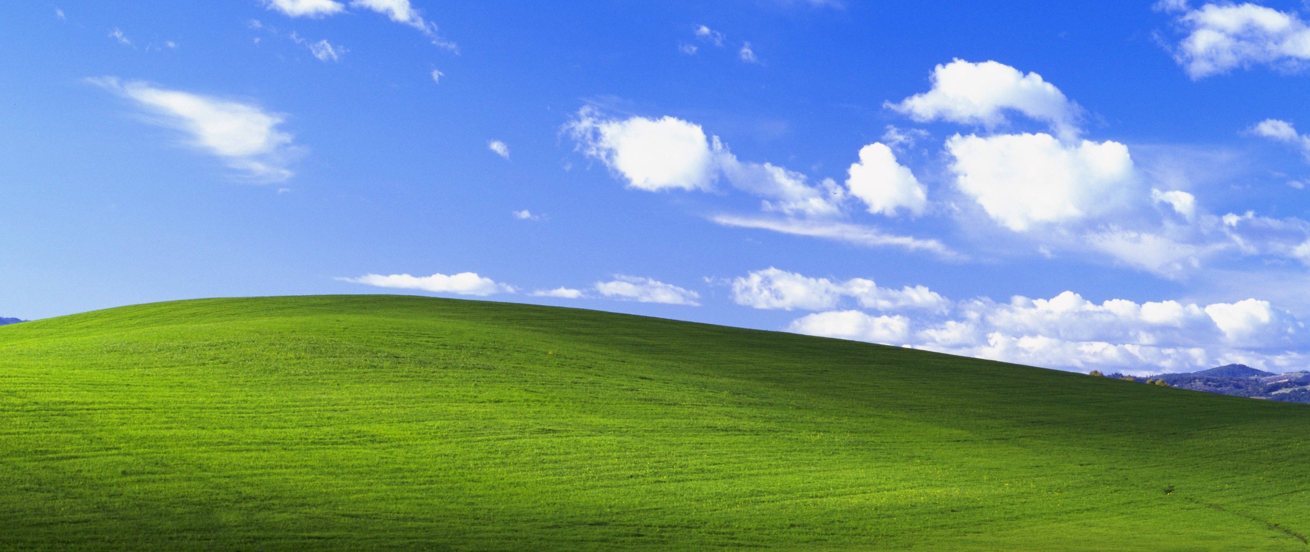 21:9 Ultrawide Bliss Windows XP HD