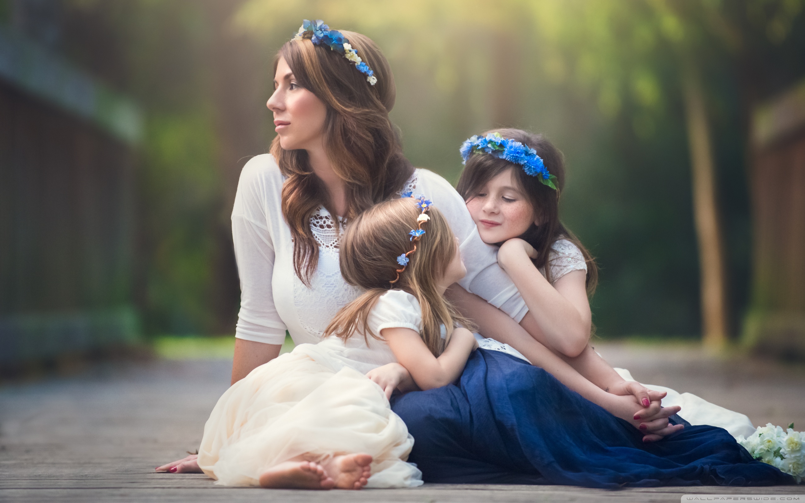 Mother Ultra HD Desktop Background