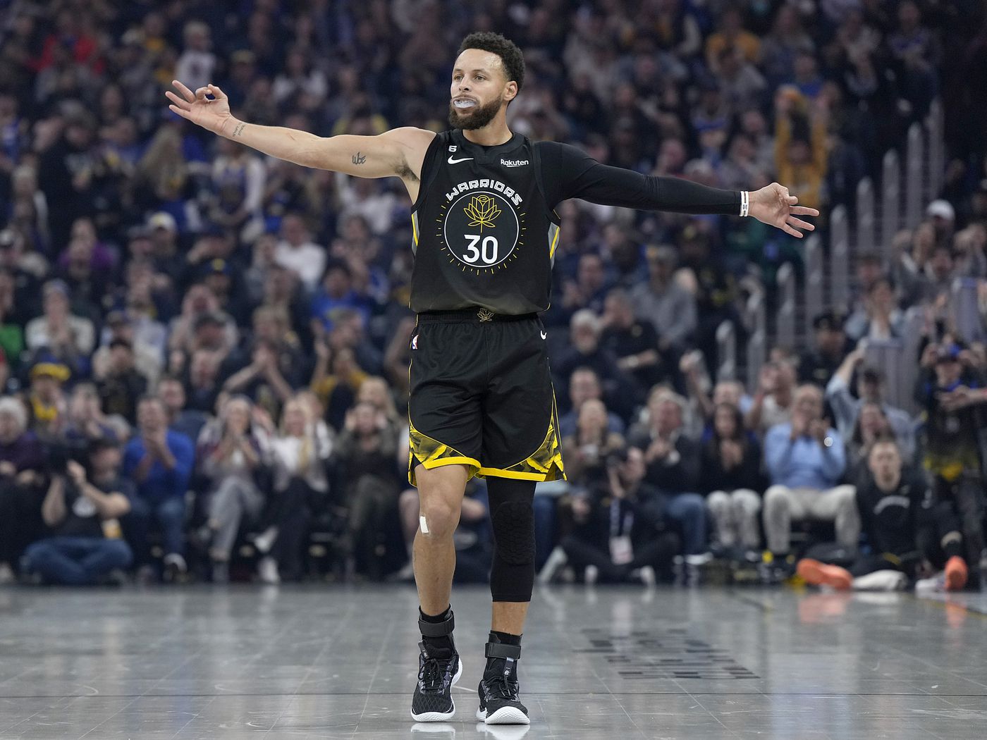 Warriors podcast: Steph Curry returns