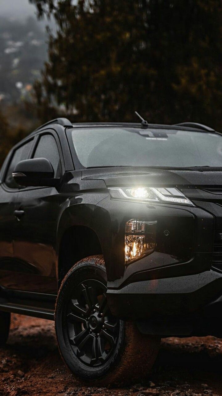 Fortuner toyota wallpaper HD black