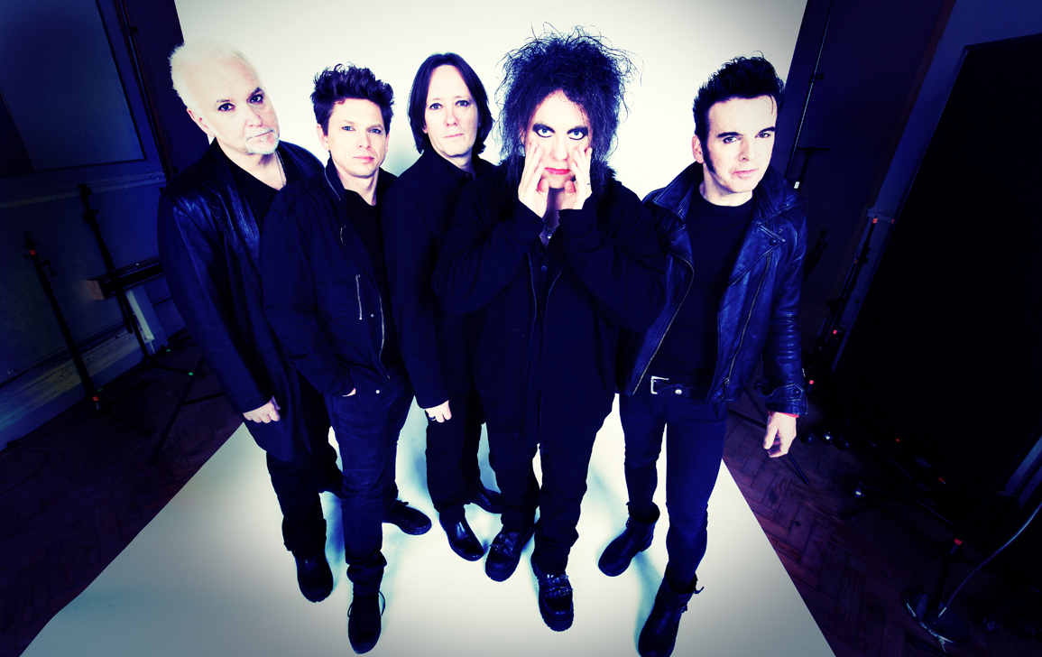 The Cure 2013 logo & band photo