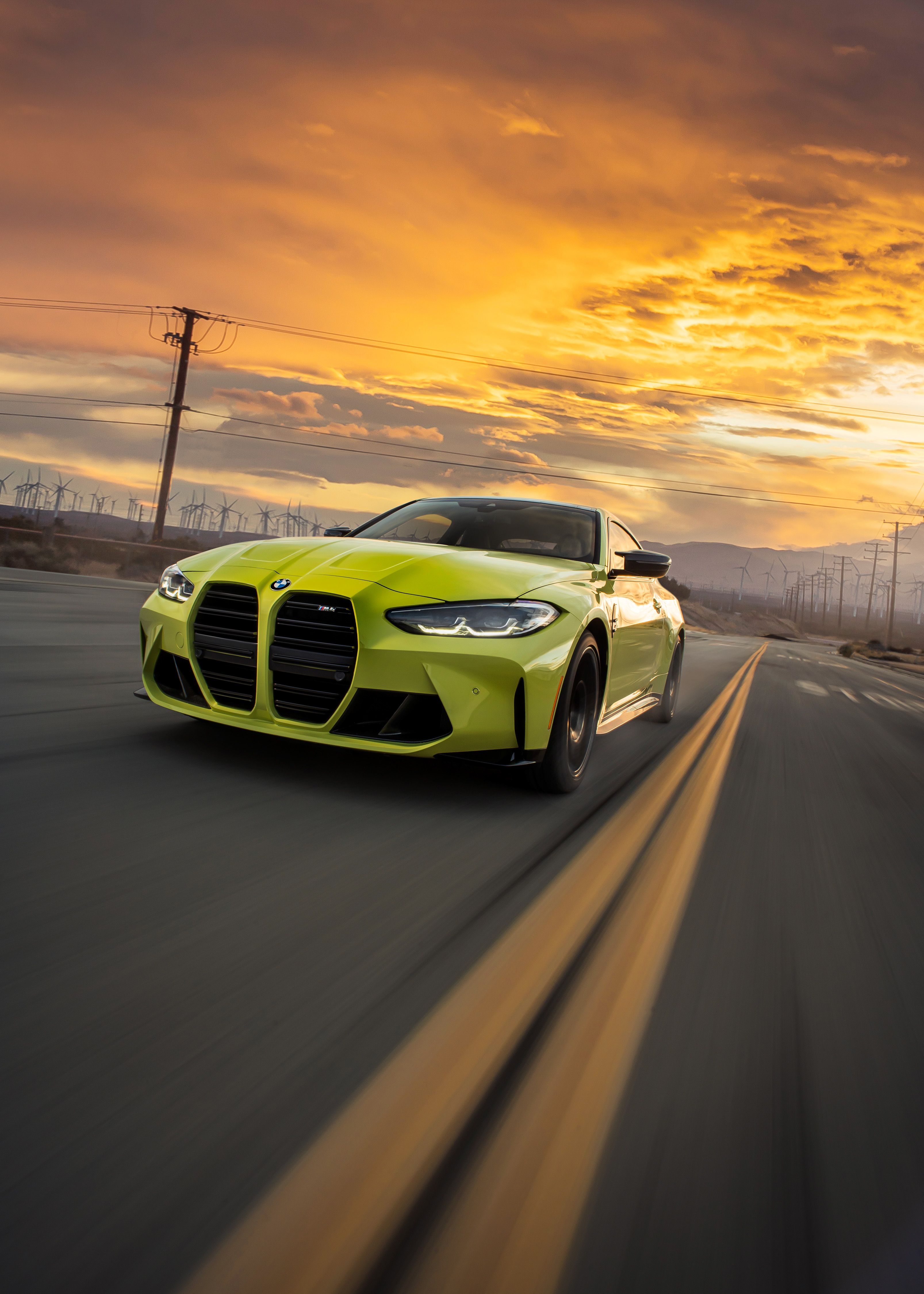 View Photo of the 2021 BMW M4