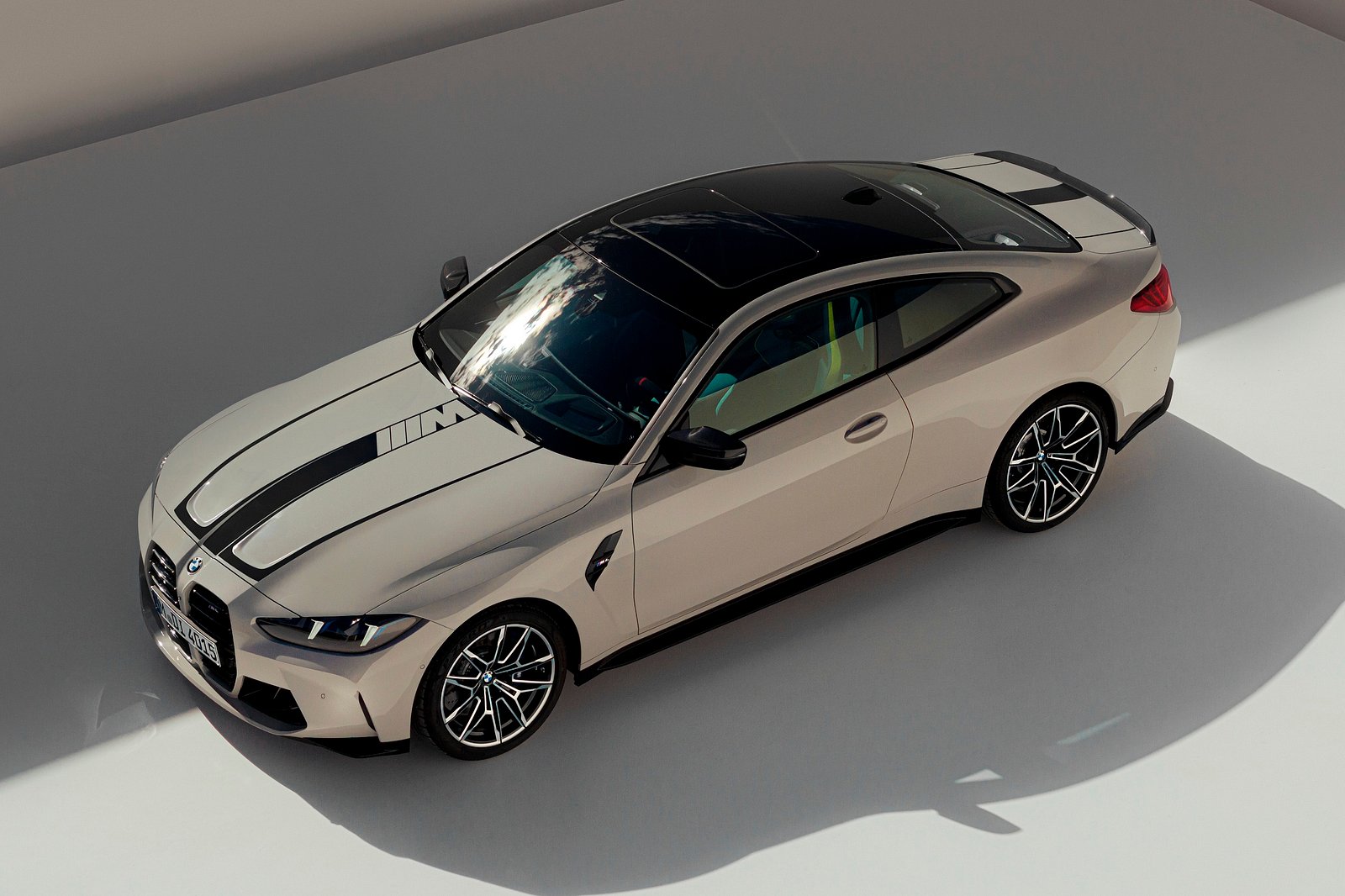 2025 BMW M4 Coupe Exterior Photo