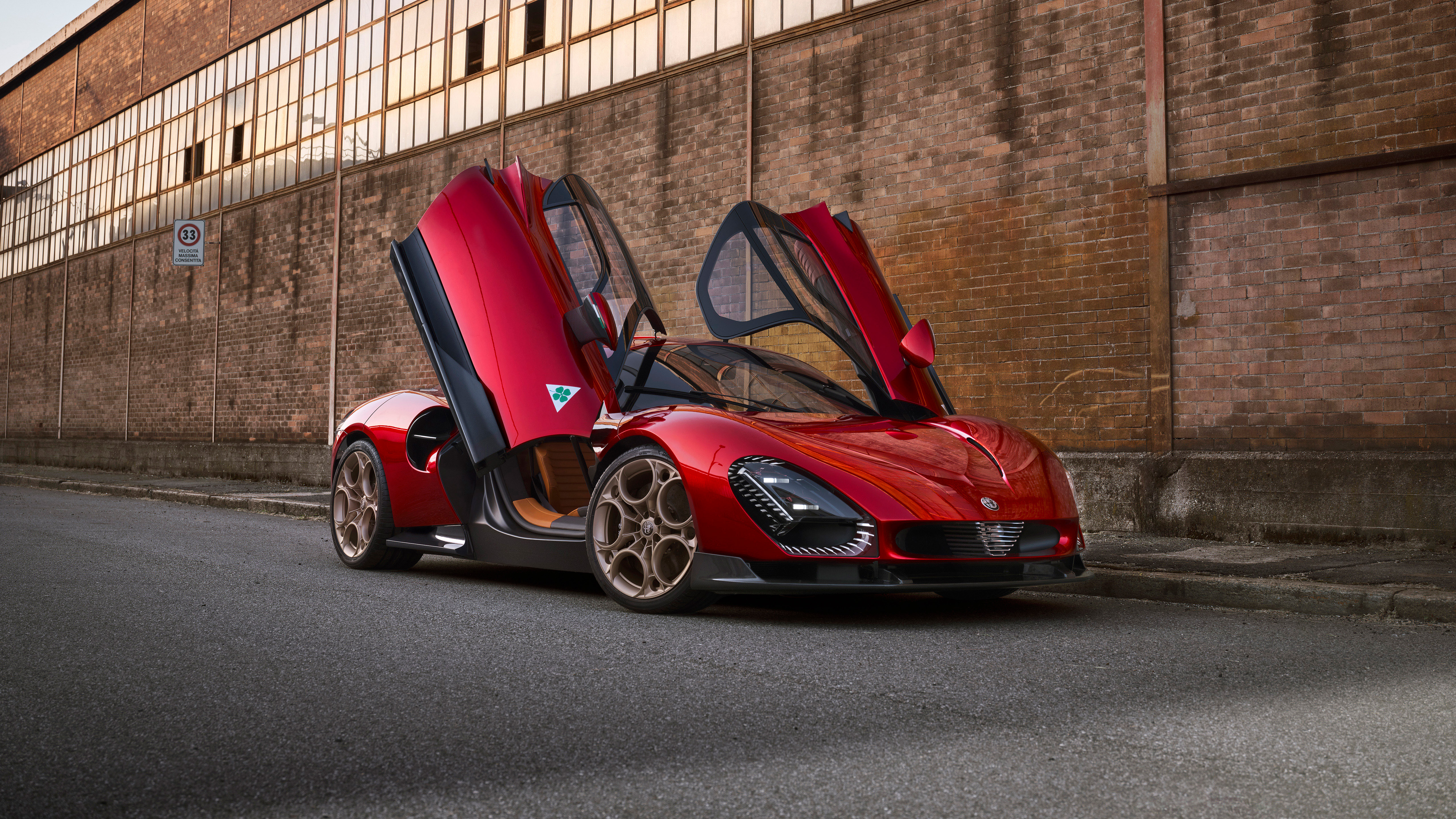 Alfa Romeo 33 Stradale 2024 Wallpaper
