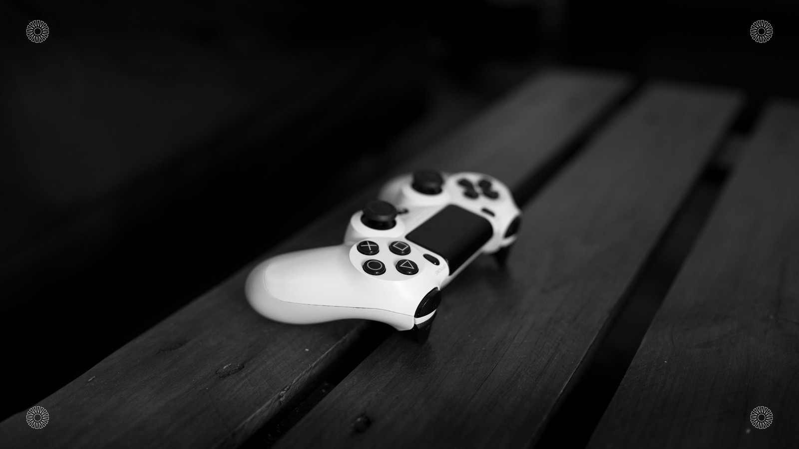 gaming desktop wallpaper