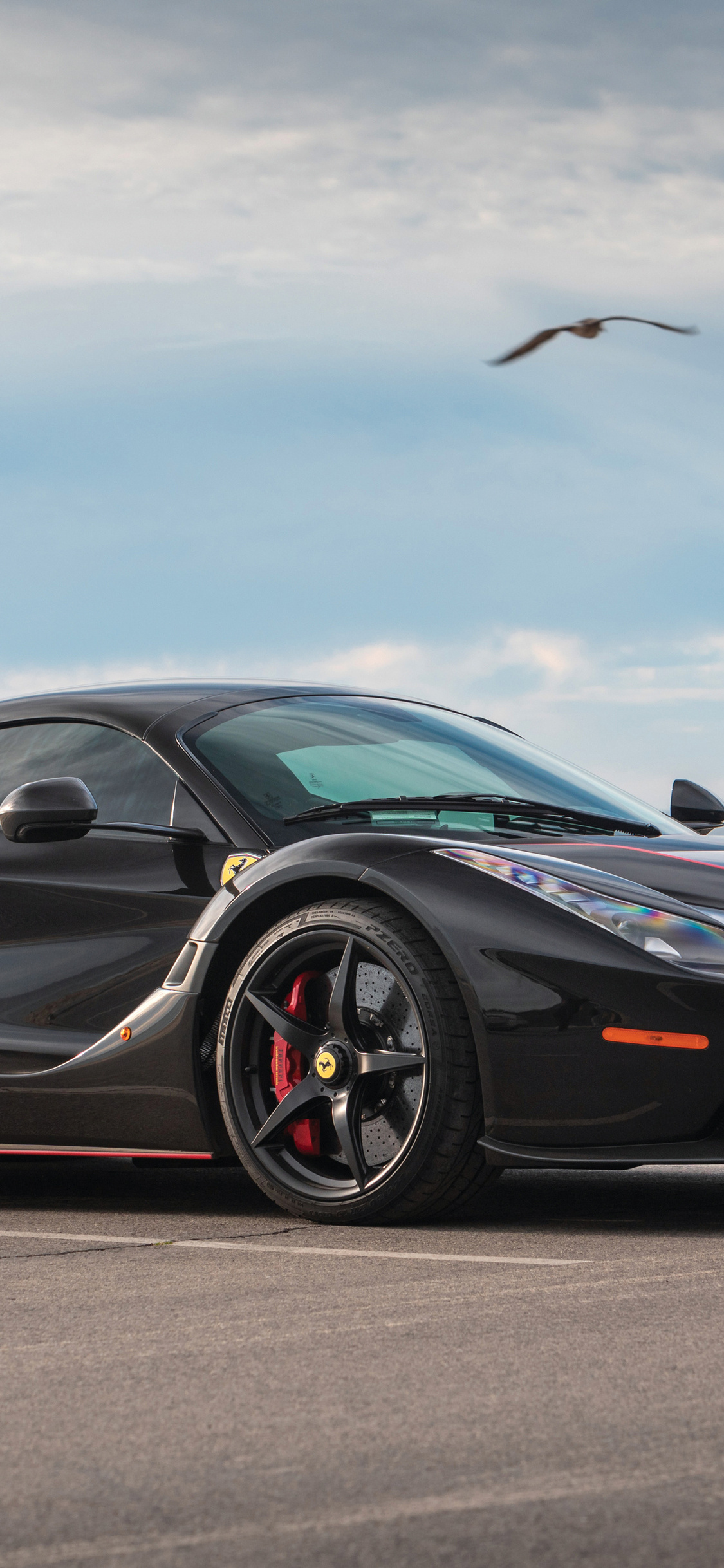 LaFerrari Aperta 4k iPhone XS