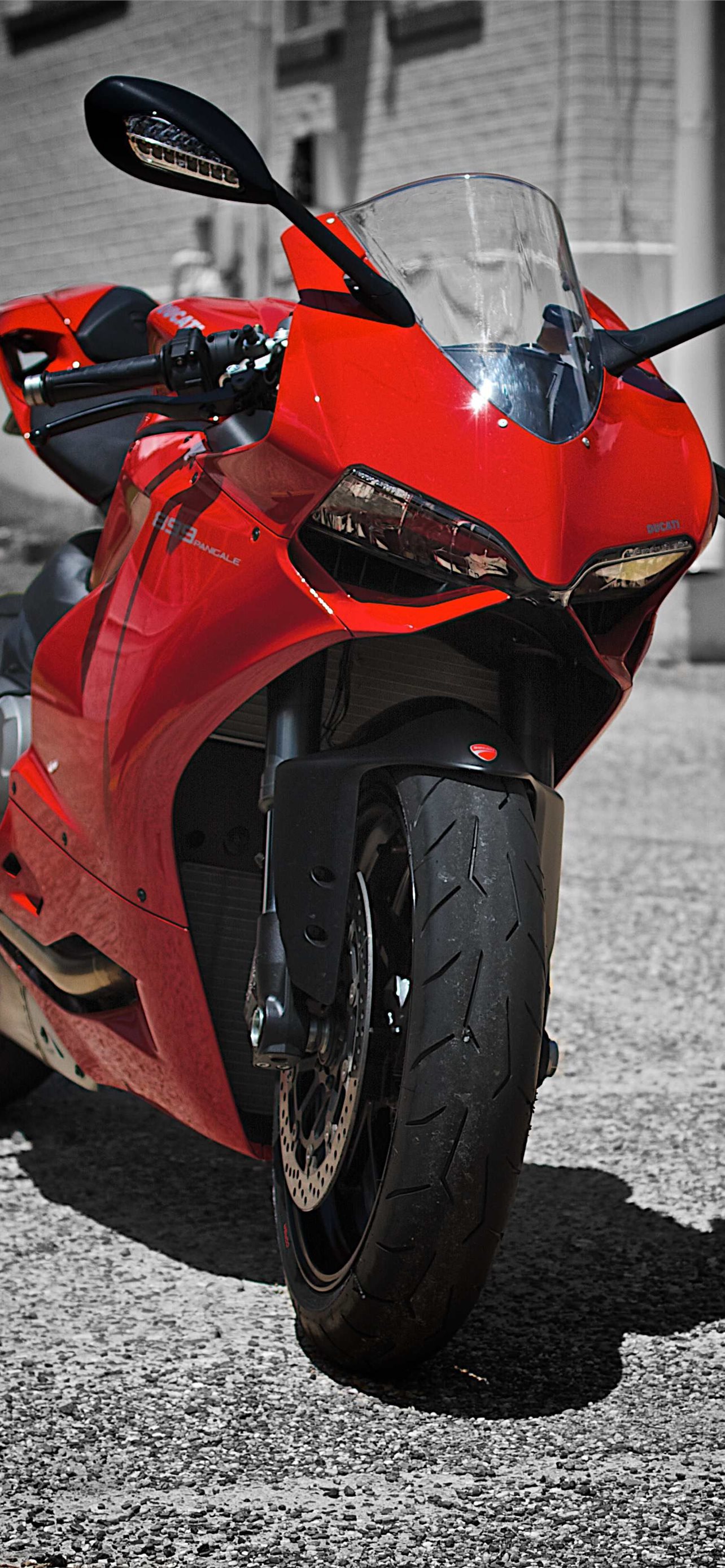 Ducati Panigale 899 iPhone