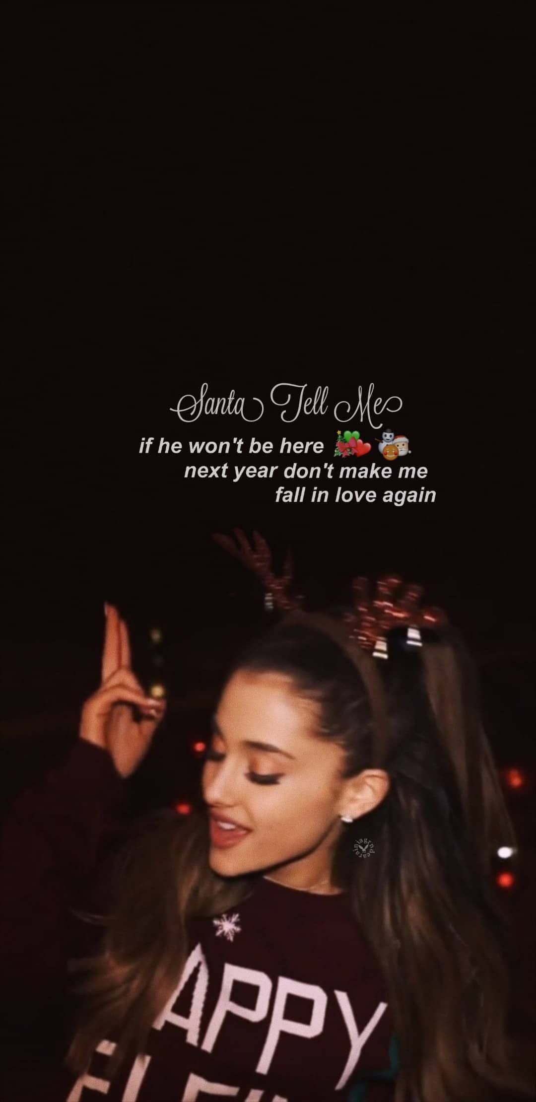 ariana grande christmas wallpaper