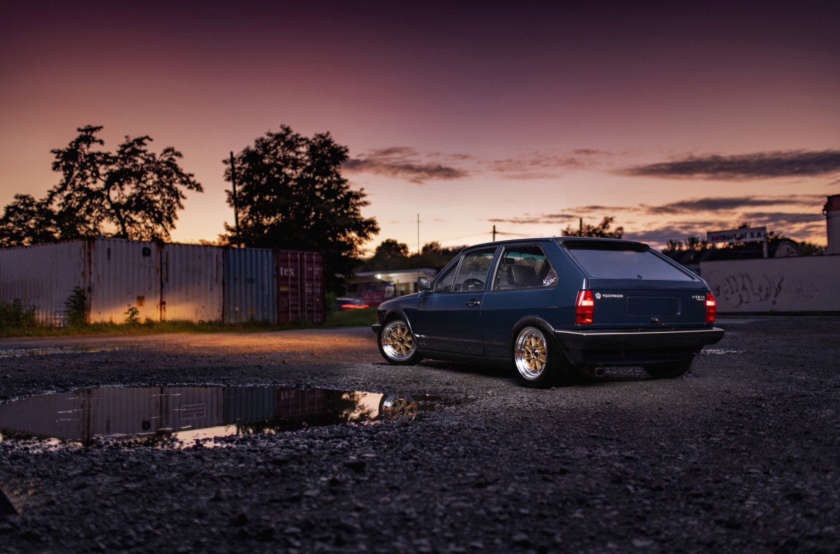 VOLKSWAGEN POLO