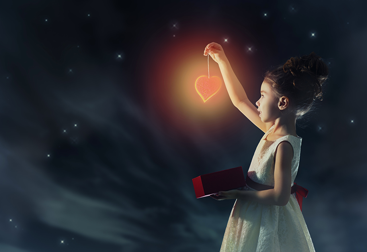 Wallpaper Little girls Heart Children