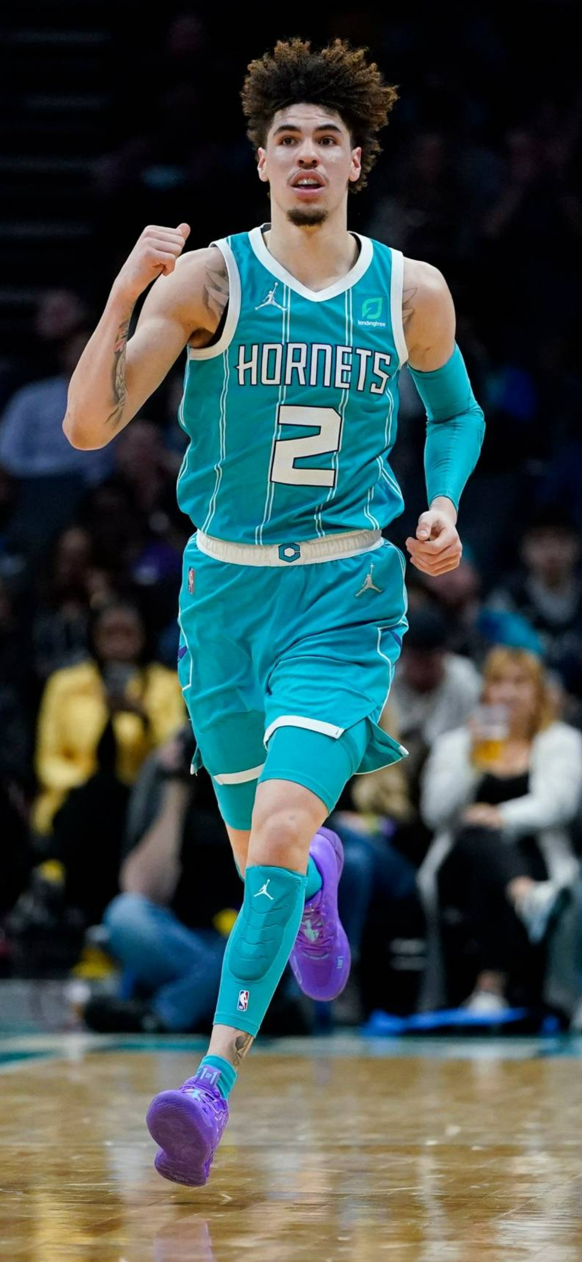LaMelo Ball iPhone Wallpaper HQ