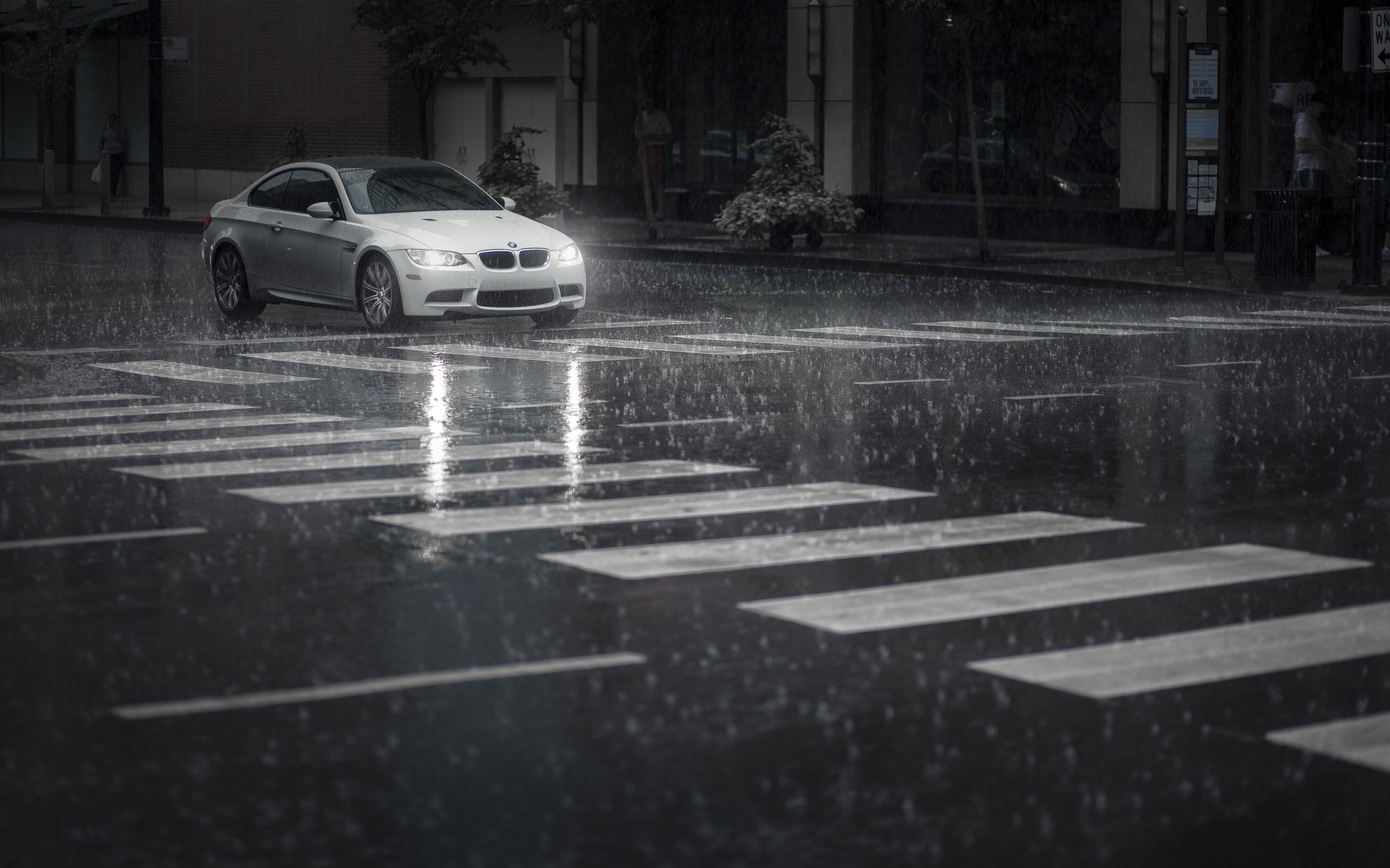 Download BMW Photography Rain HD Wallpaper