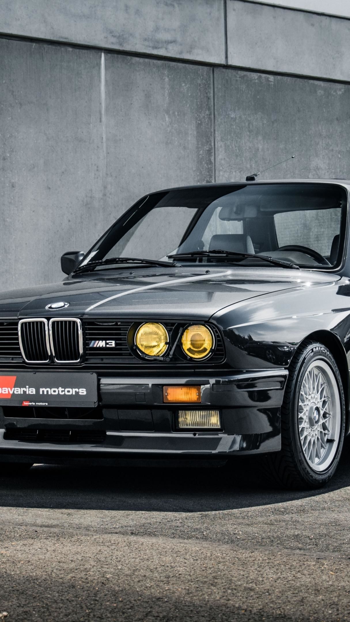 BMW M3 E30 3 series black coupe