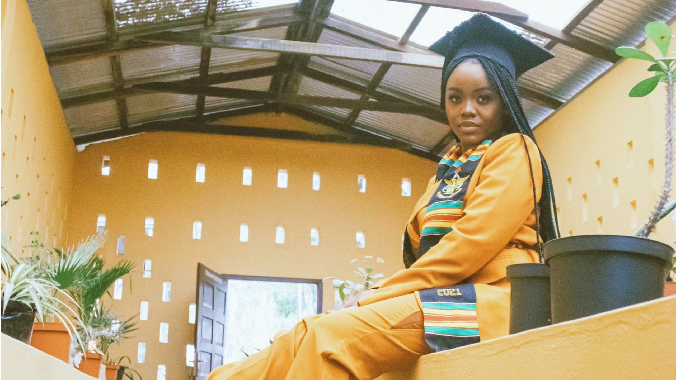 Ghanaian Afro Pop Star Gyakie Graduates