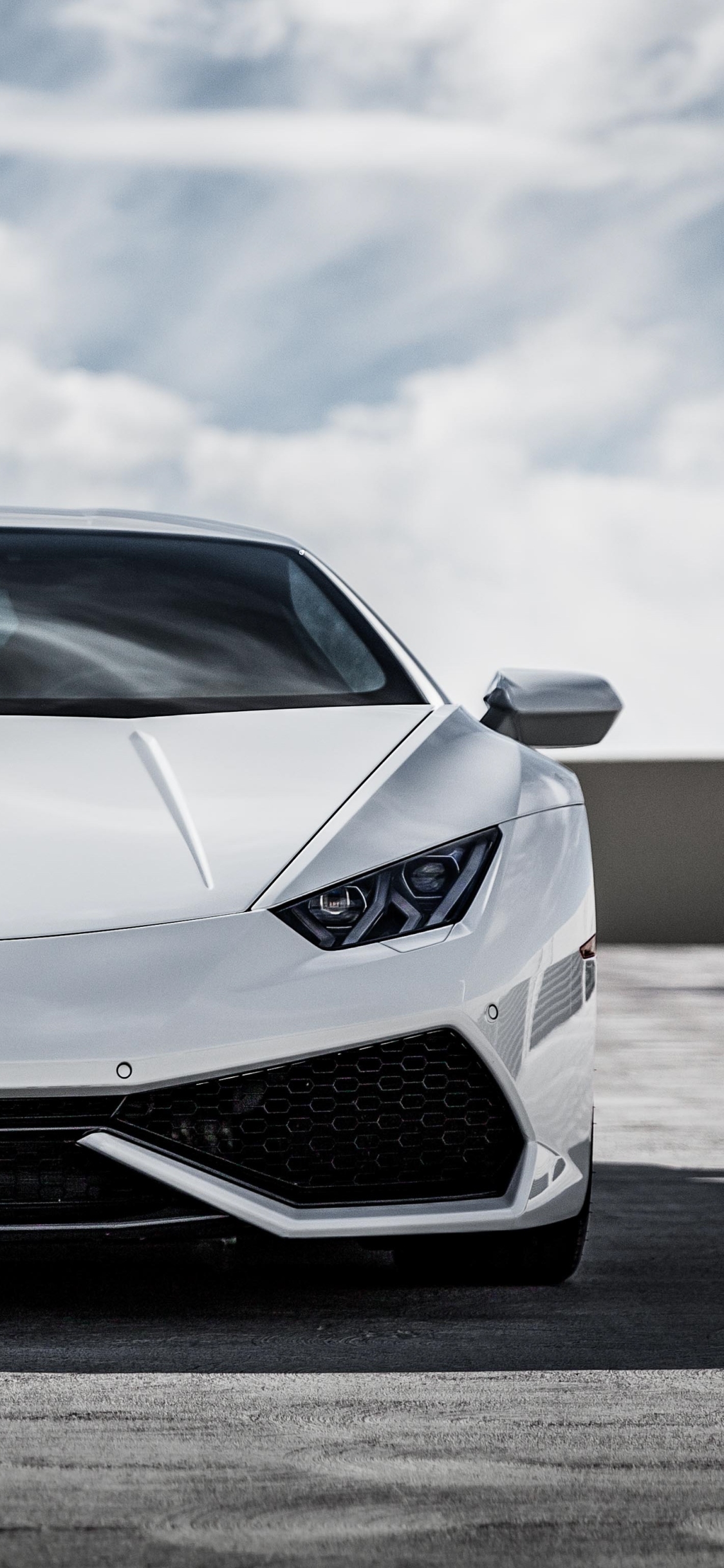 Lamborghini Huracán Phone Wallpaper