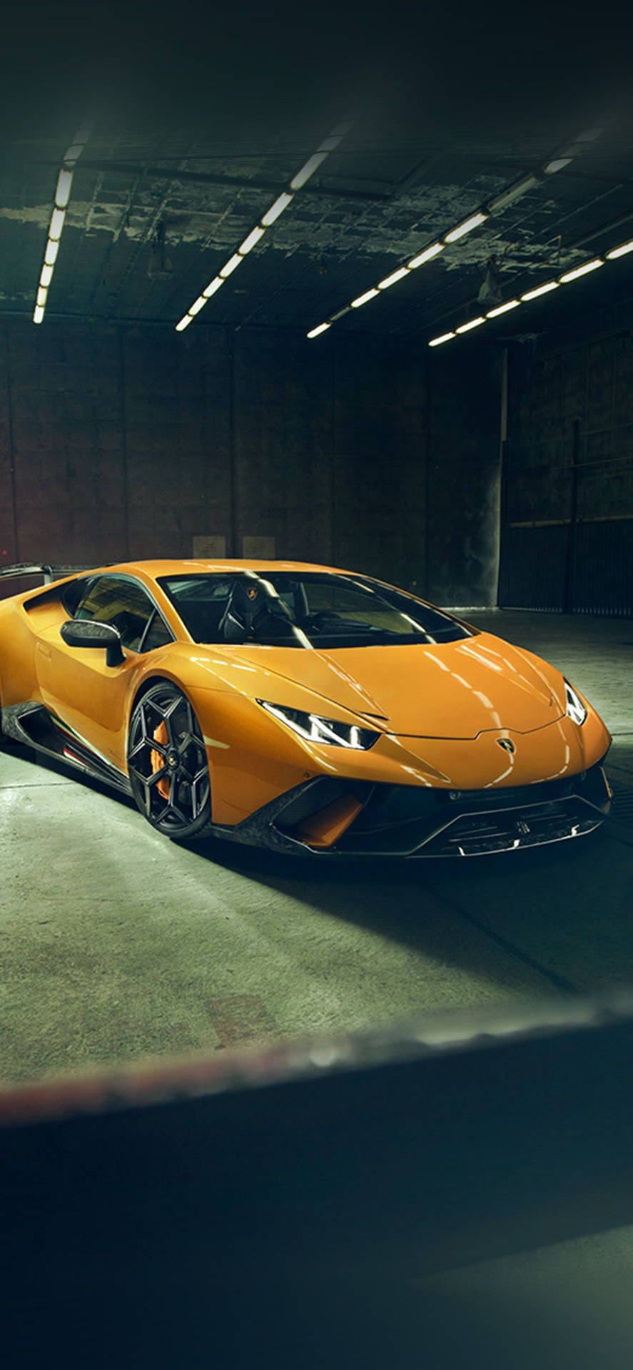 Download Yellow Lamborghini Huracan