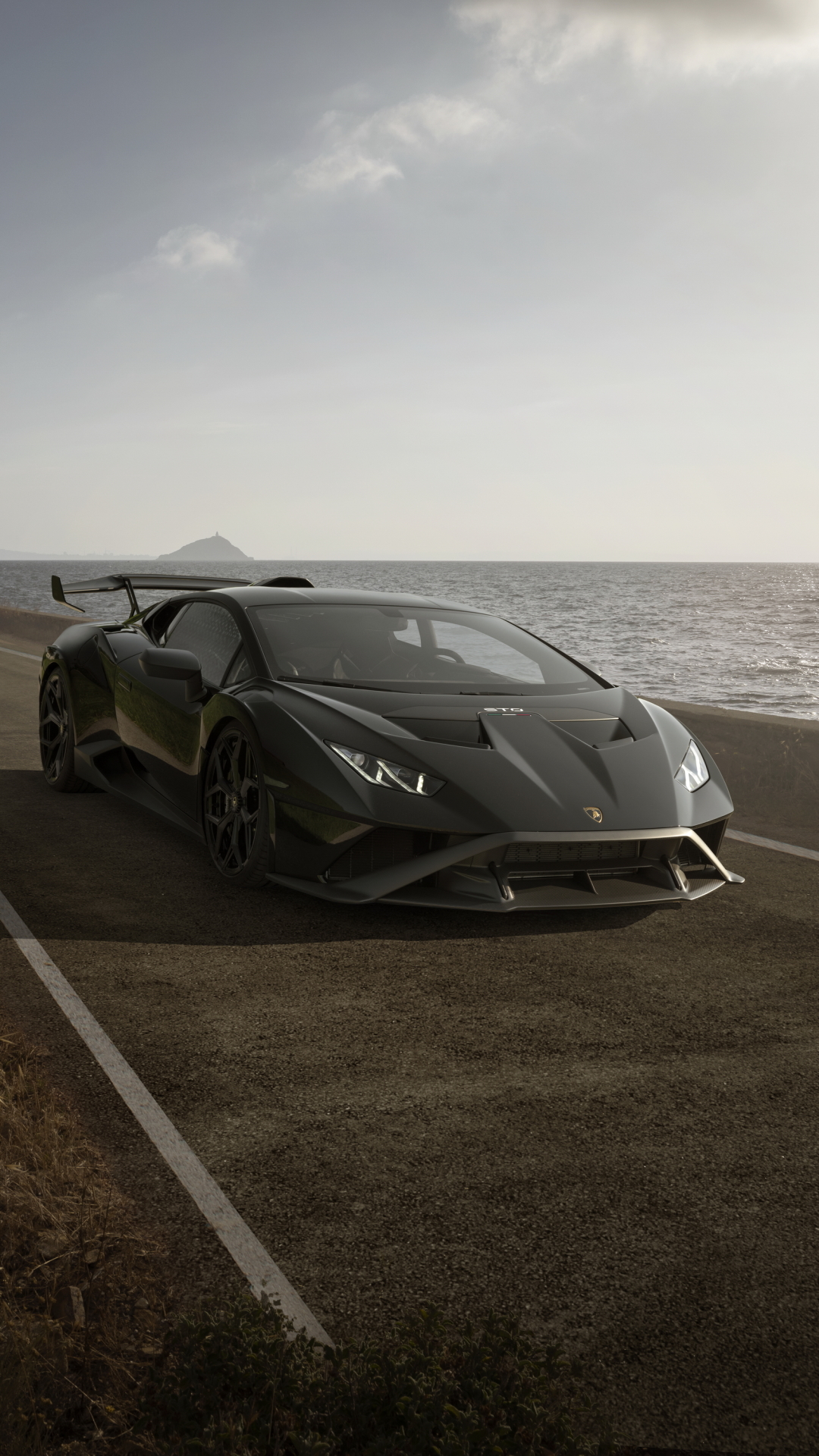 Lamborghini Huracán STO Phone Wallpaper