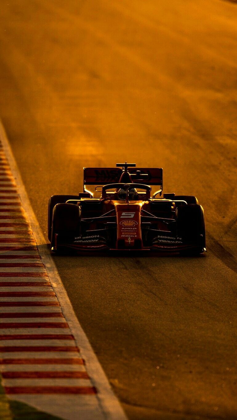 Sebastian Vettel• Scuderia Ferrari SF90