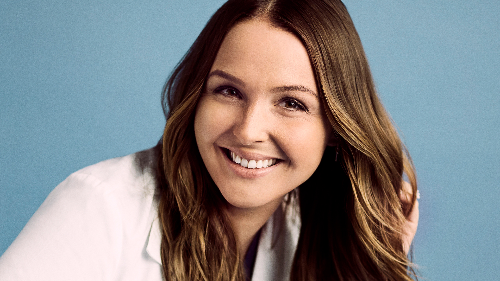 Camilla Luddington Teases Jo