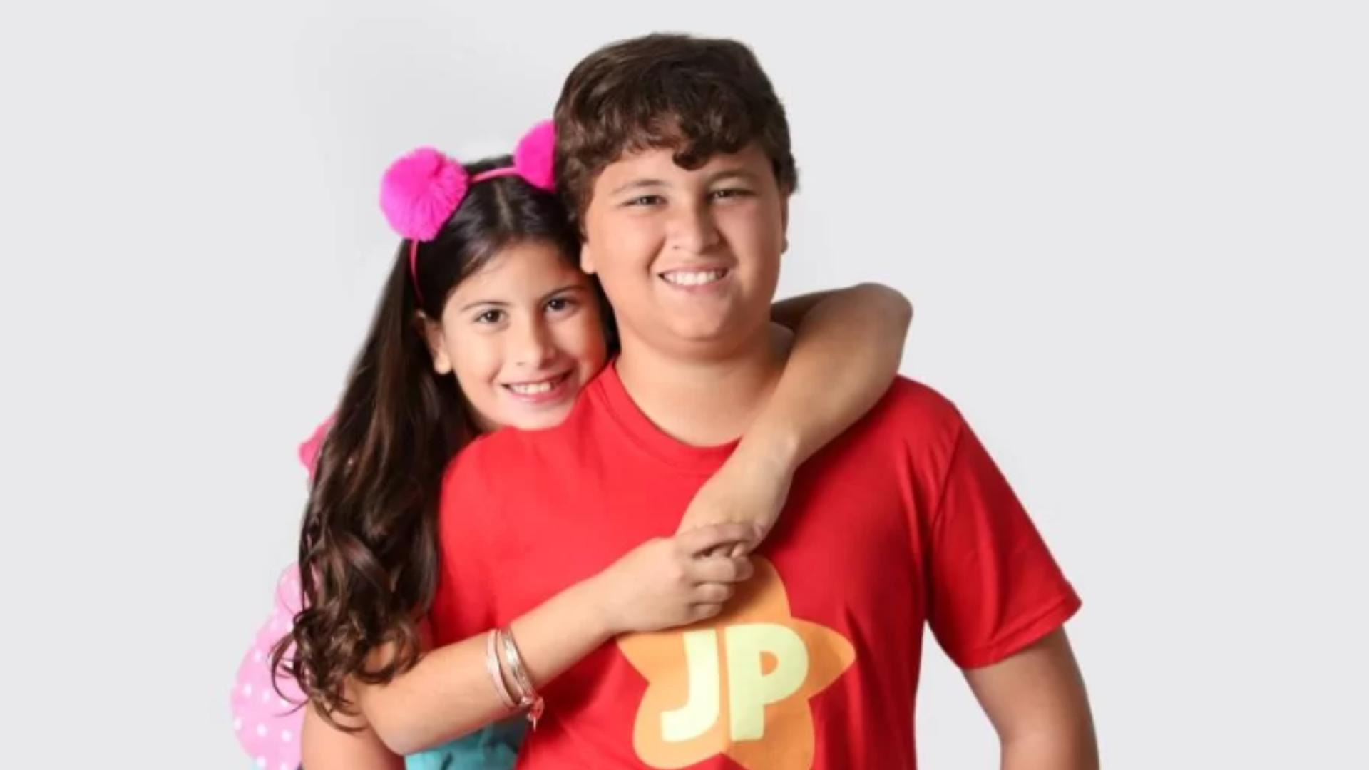Maria Clara e JP em: Vídeos