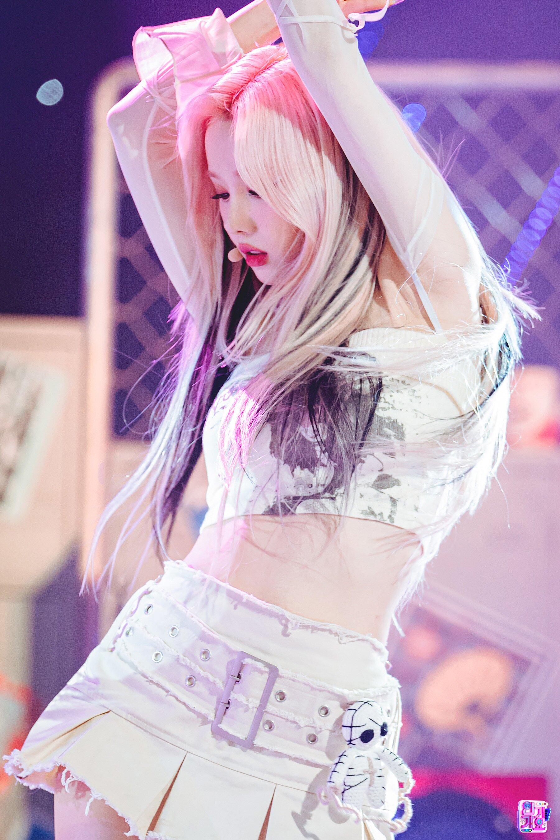 Maniac Viviz Wallpapers Wallpaper Cave