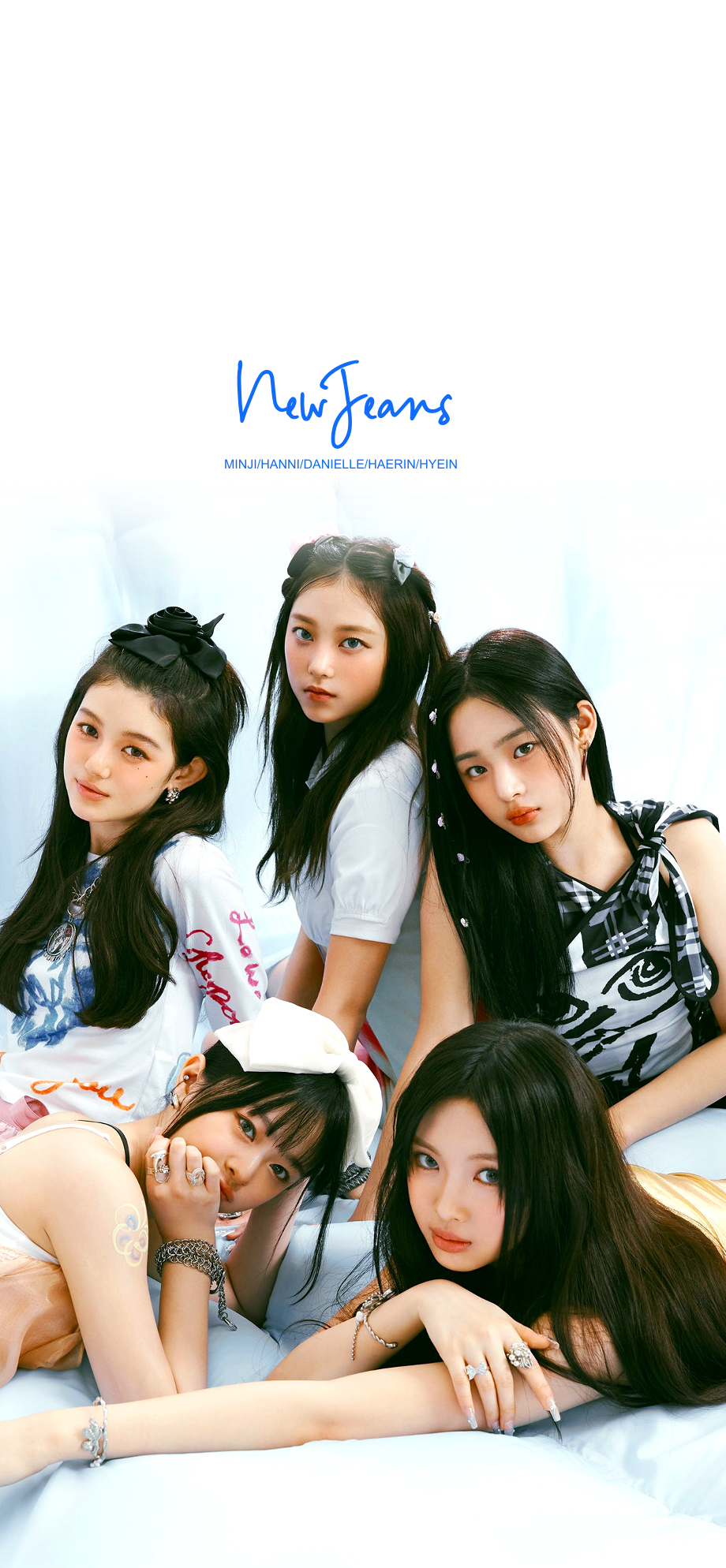 NewJeans wallpaper