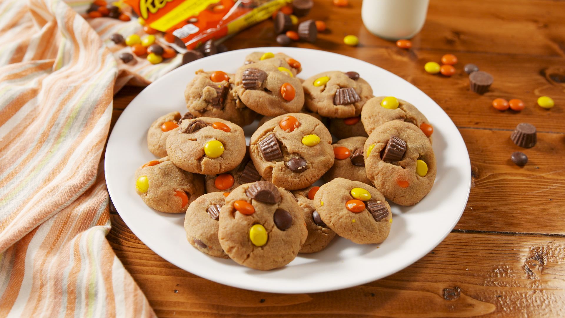 Best REESE'S Lovers Cookies Recipe