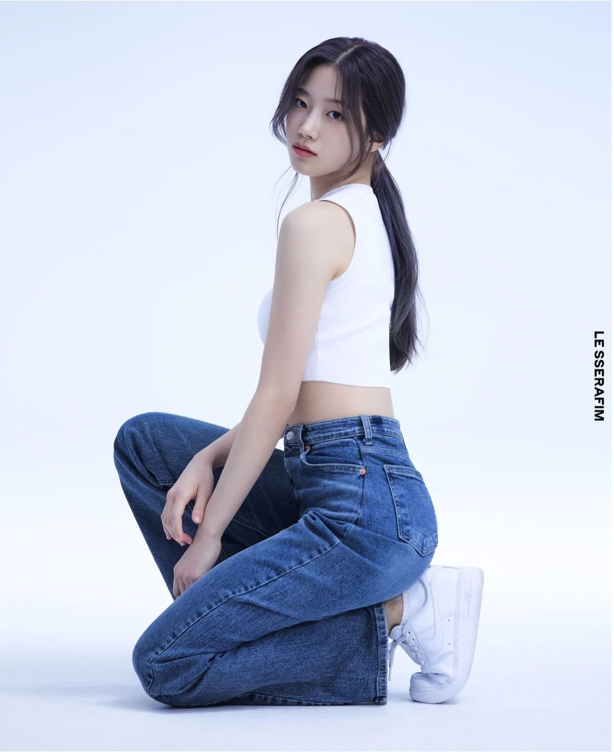 theqoo LE SSERAFIM KAZUHA PHOTOS