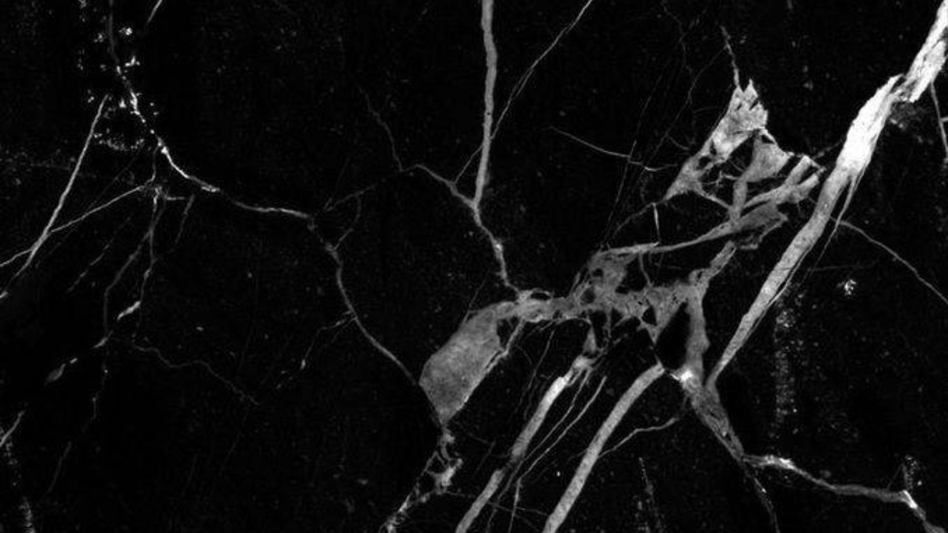 Best Black Aesthetic Wallpaper