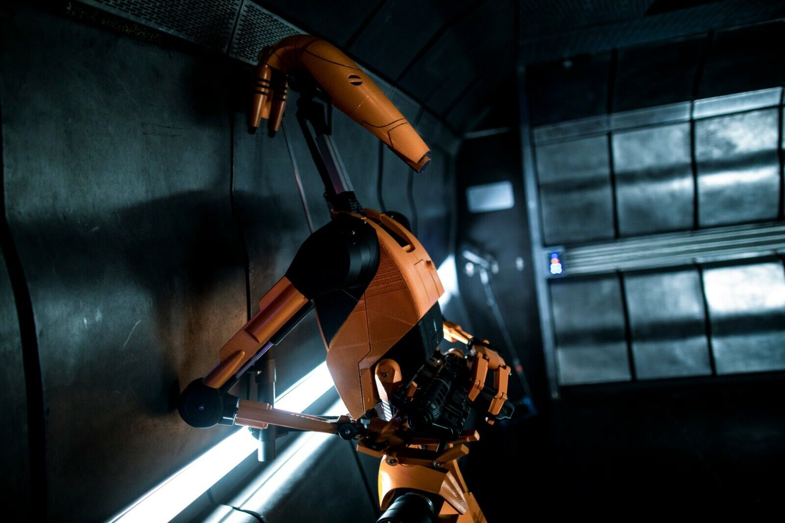 LIFE SIZE STAR WARS B1 BATTLE DROID