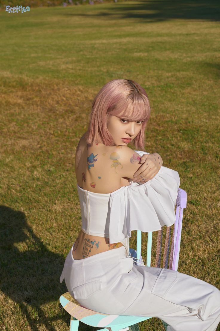 NMIXX: Love Me Like This Music Video