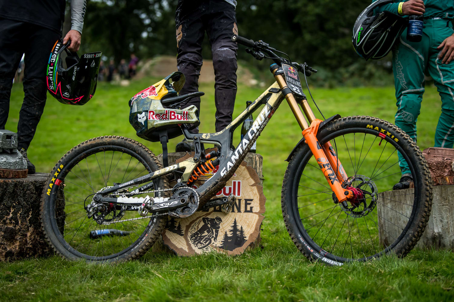 Jackson Goldstone bike check bike