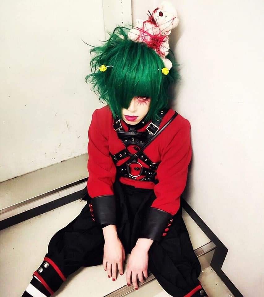 gulu gulu. Visual kei