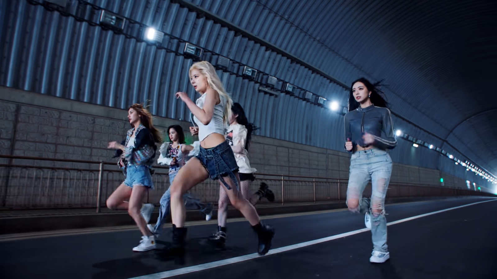 Langsung Trending, Lagu ITZY Bet On Me