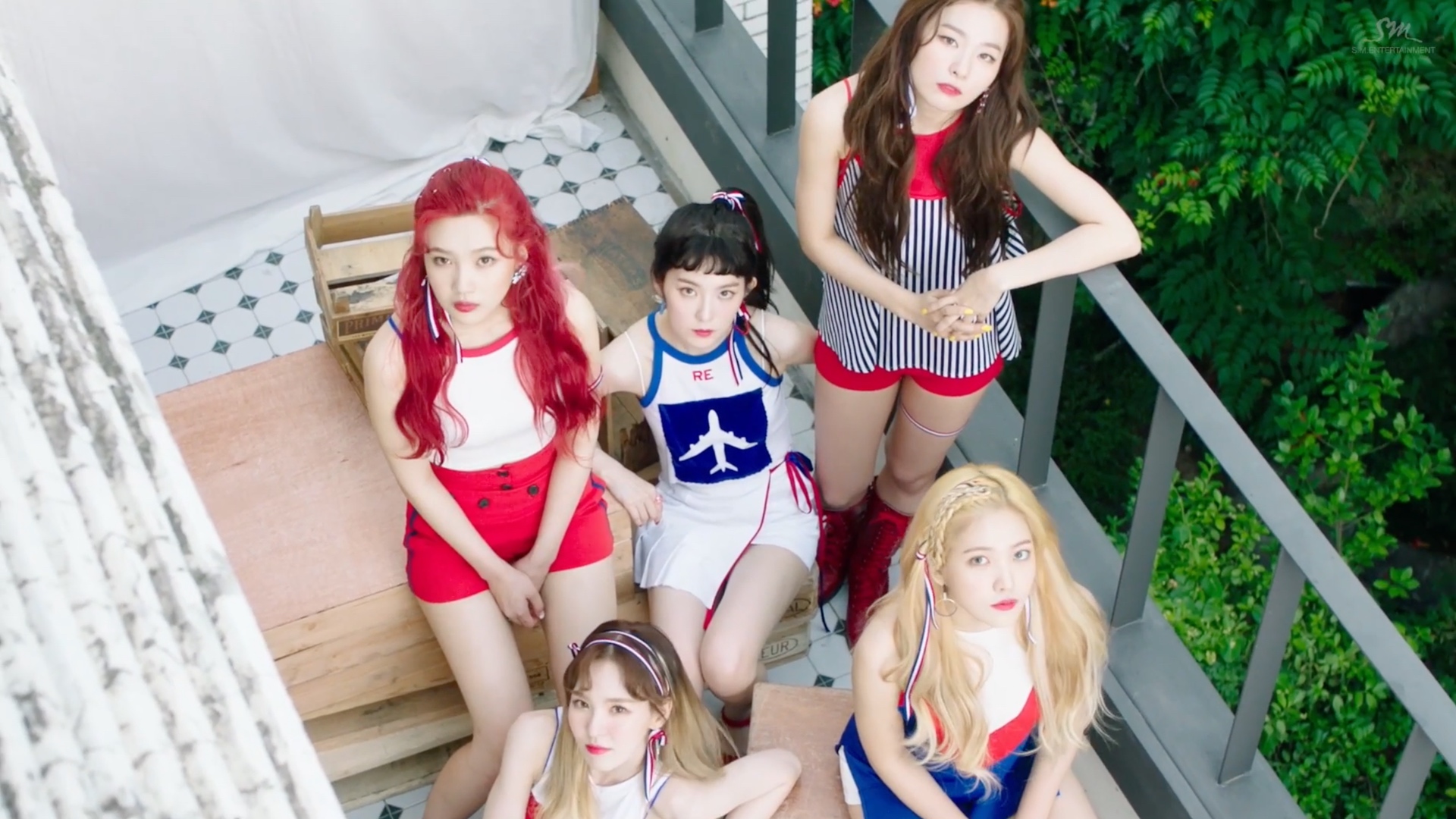 Red Velvet's Back with the “Red Flavor