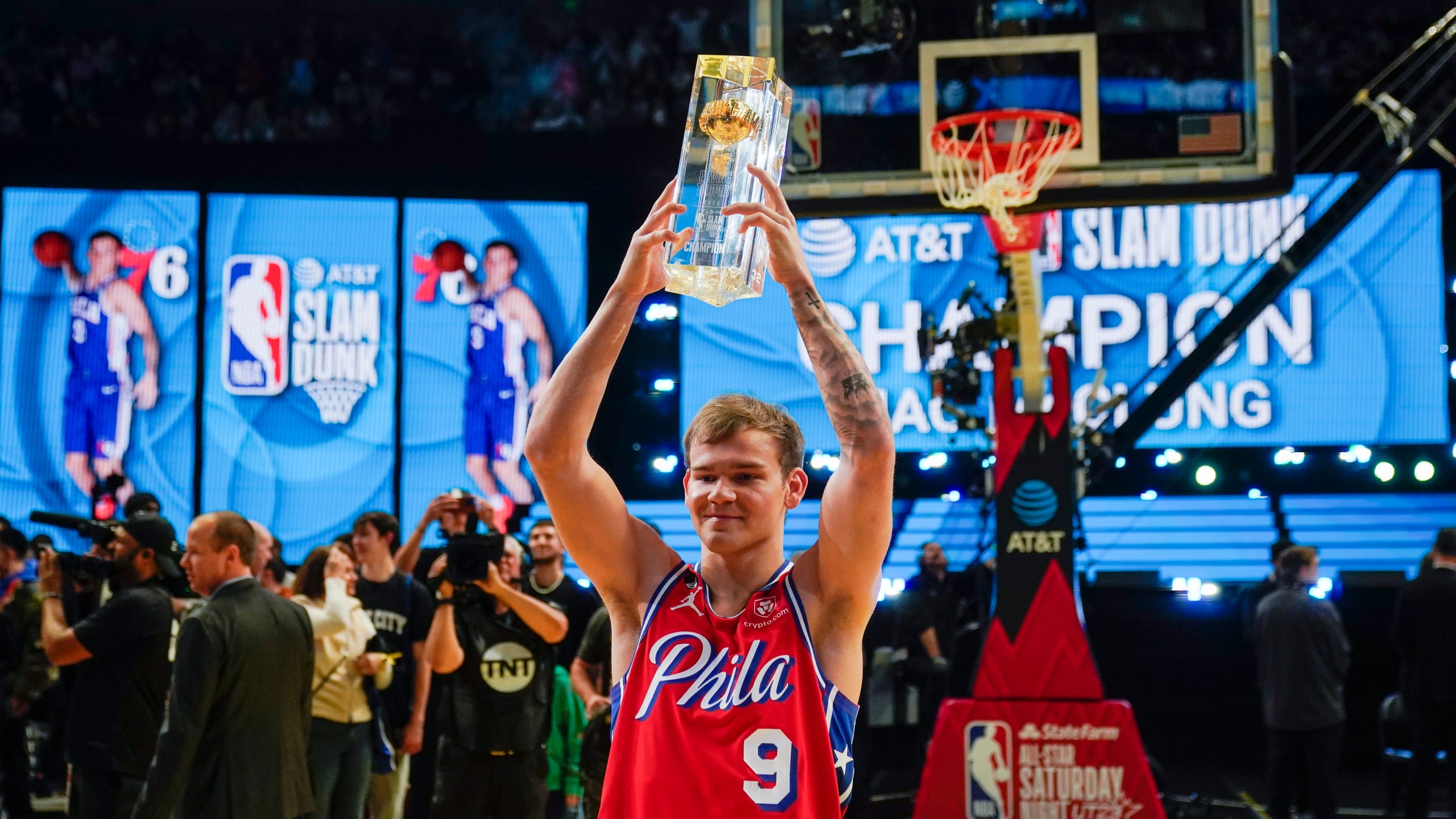 Mac McClung, now the NBA dunk champ